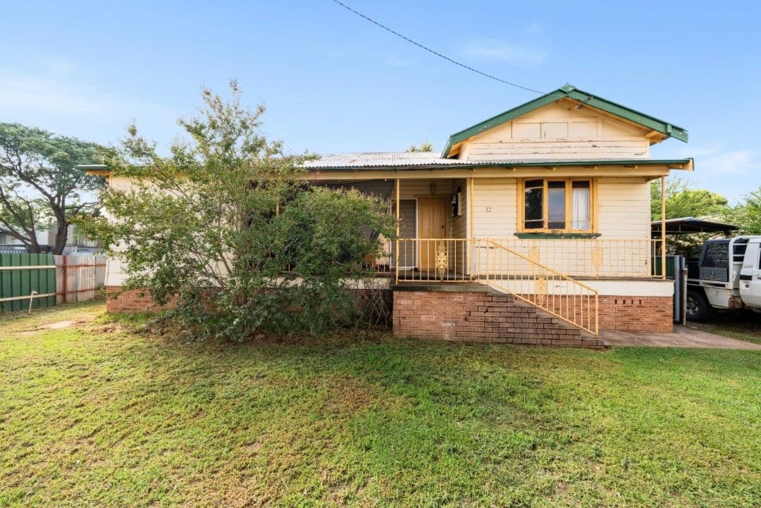 12 Ferry Street, Forbes NSW 2871, Forbes - Image 1