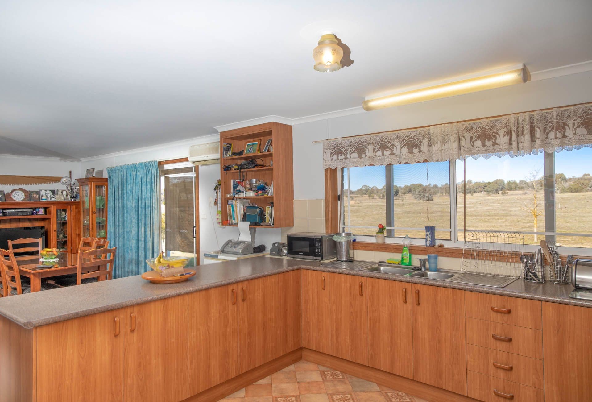 402 Elms Road, Gunning NSW 2581, Gunning - Thumbnail 5