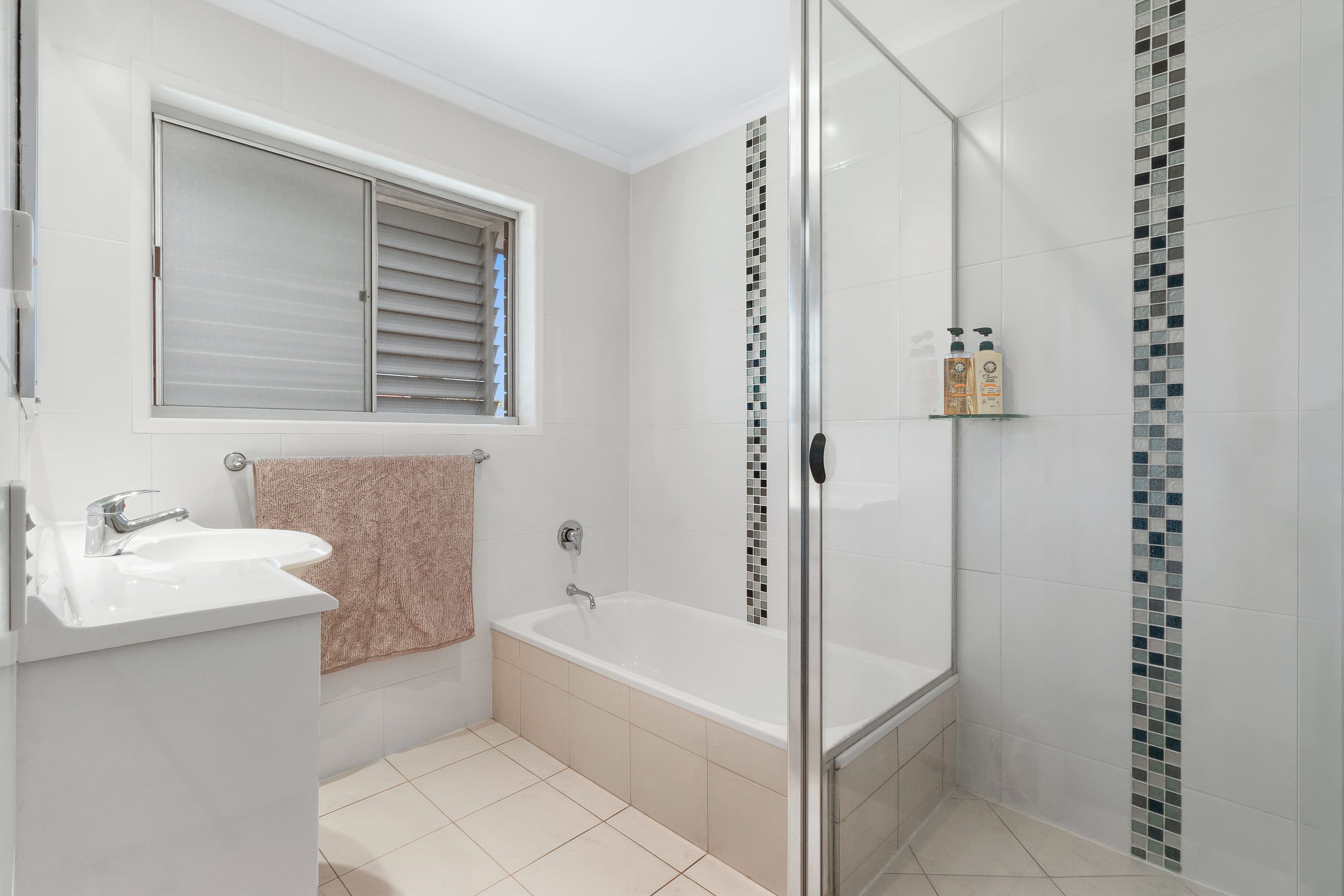 35 Sirocco Street, Jamboree Heights QLD 4074, Jamboree Heights - Thumbnail 5