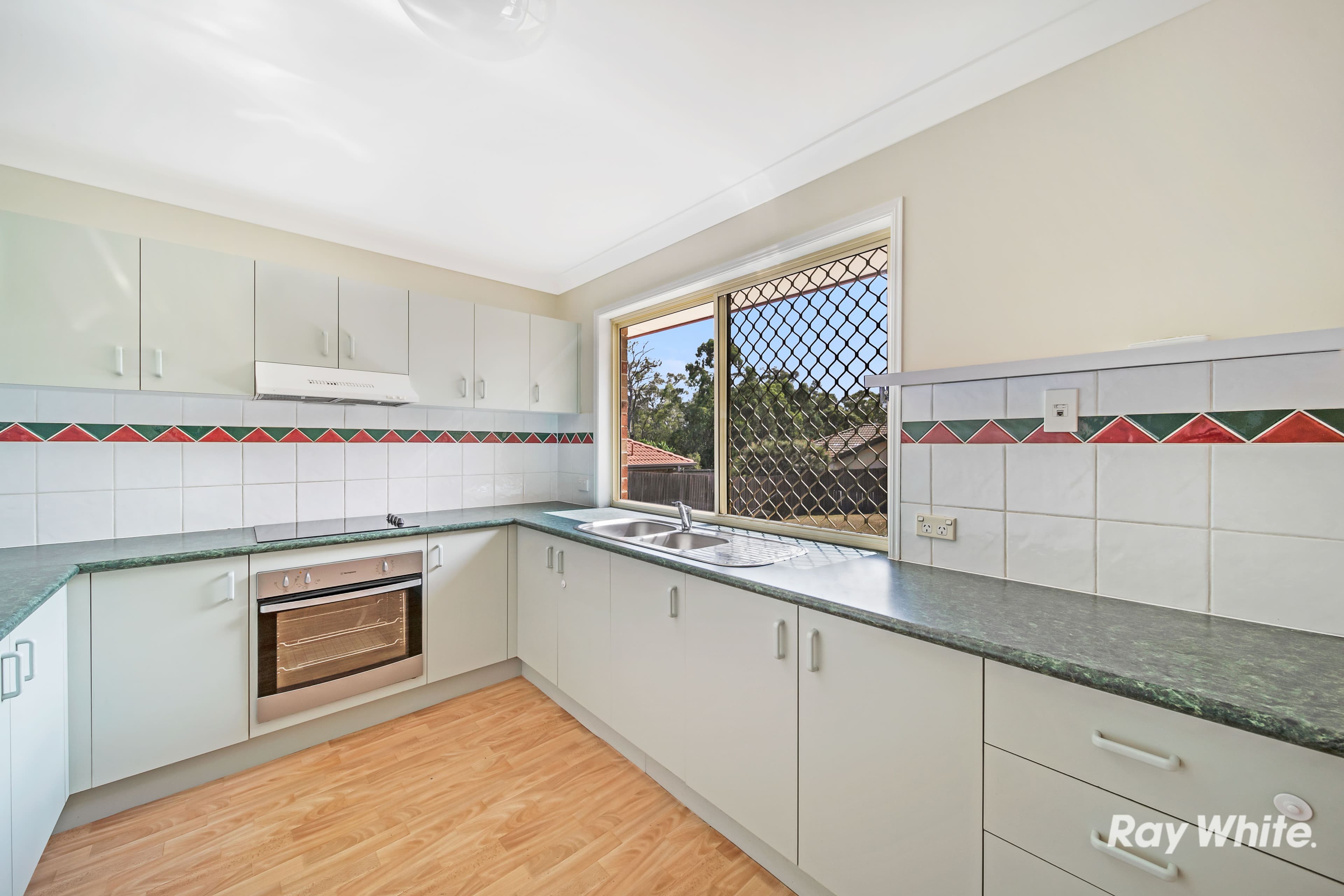 13 Woodrow Place, Marsden QLD 4132, Marsden - Thumbnail 3
