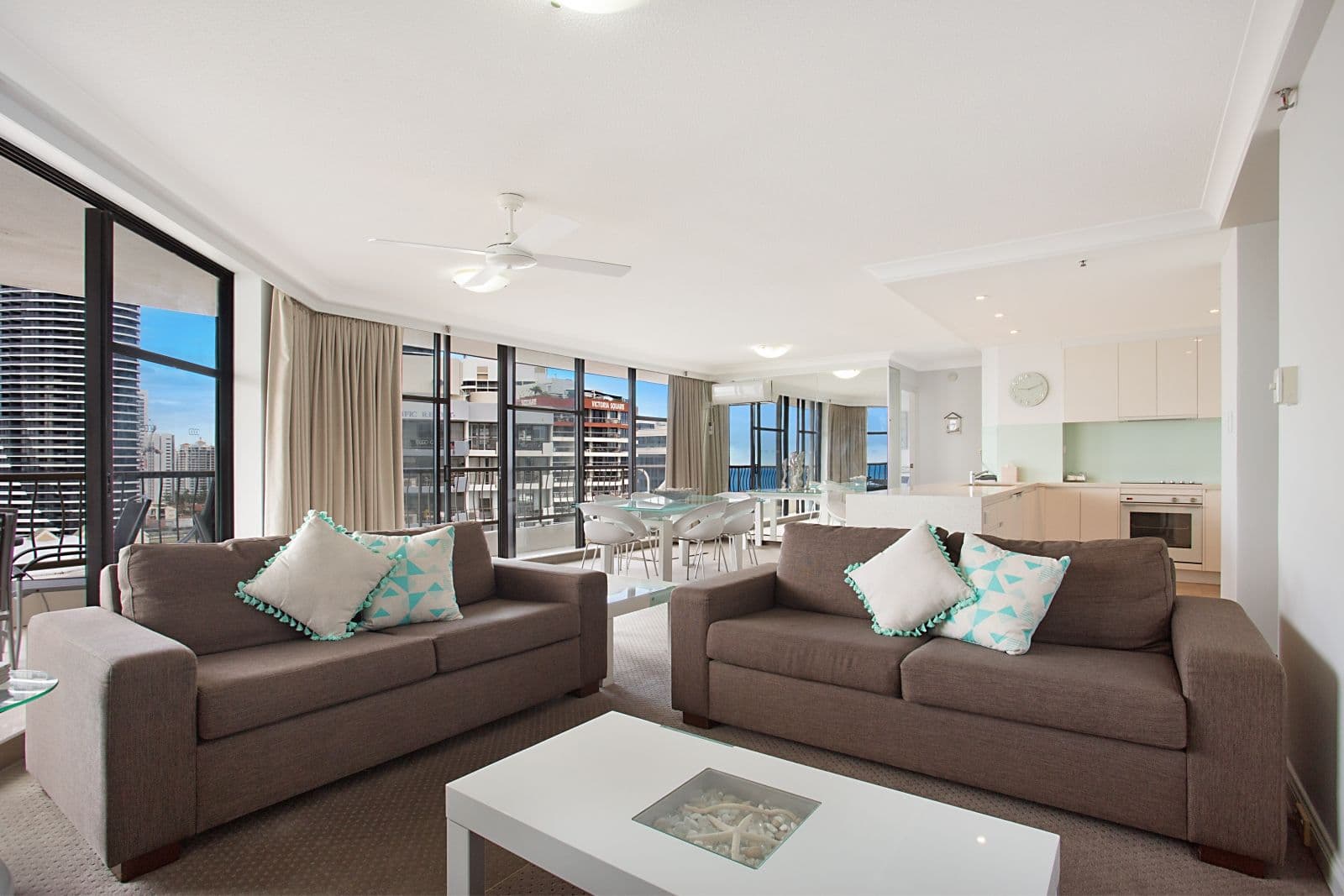 14E 'Beach Haven' 1 Albert Avenue, Broadbeach QLD 4218, Broadbeach - Thumbnail 4