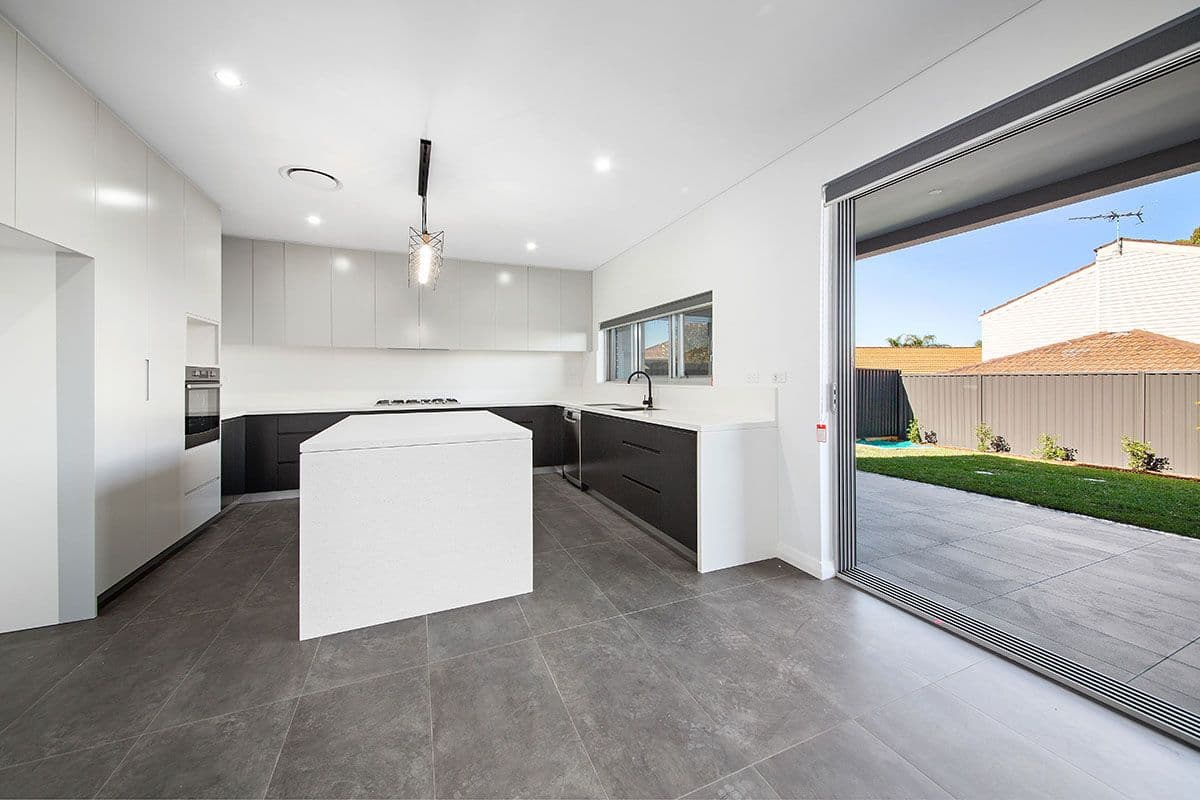 13a Gerald Road, Illawong NSW 2234, Illawong - Thumbnail 2
