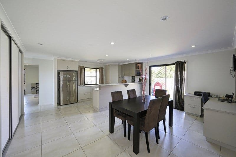28 Mary Fox Street, Innes Park QLD 4670, Innes Park - Thumbnail 4