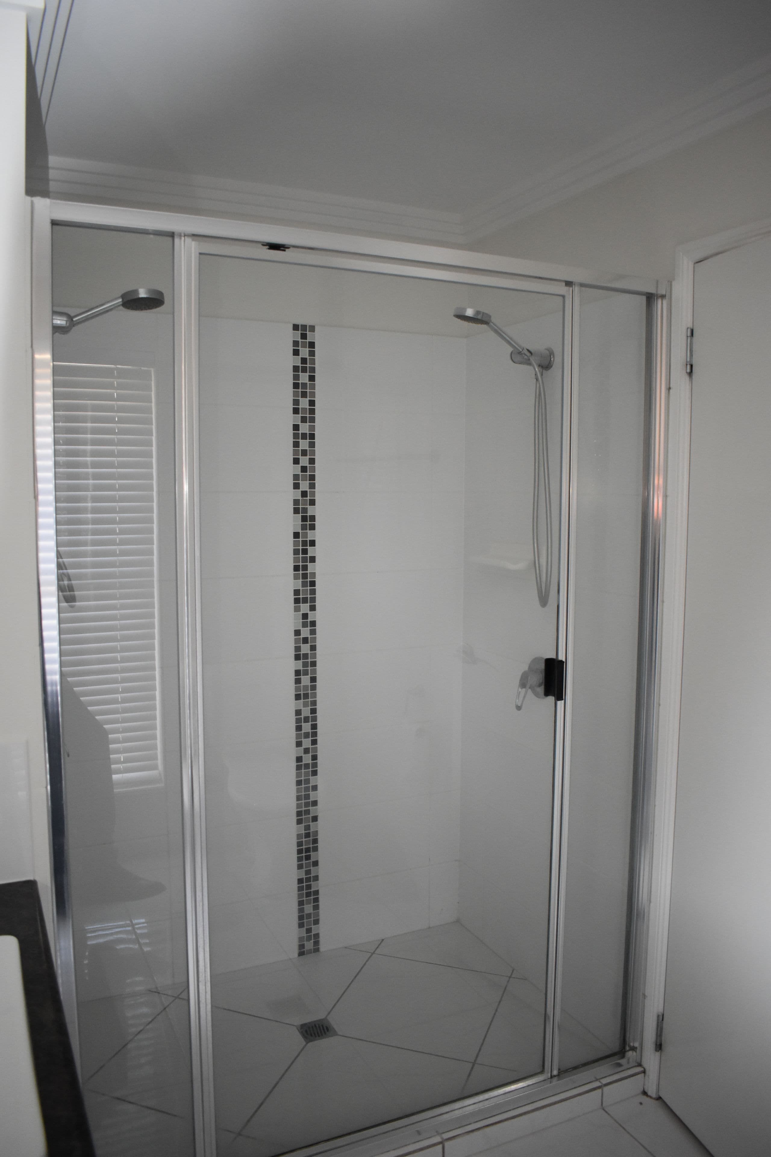 2 Randwick Road, Emerald QLD 4720, Emerald - Thumbnail 8
