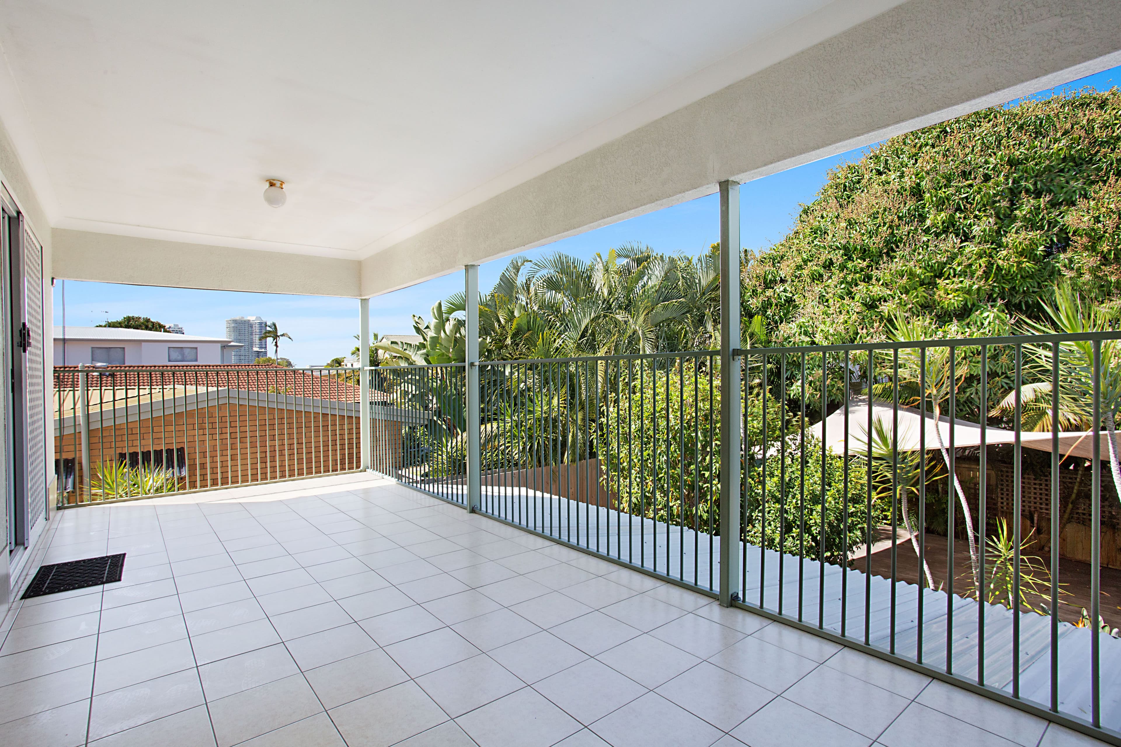 9 Matina Street, Biggera Waters QLD 4216, Biggera Waters - Thumbnail 4