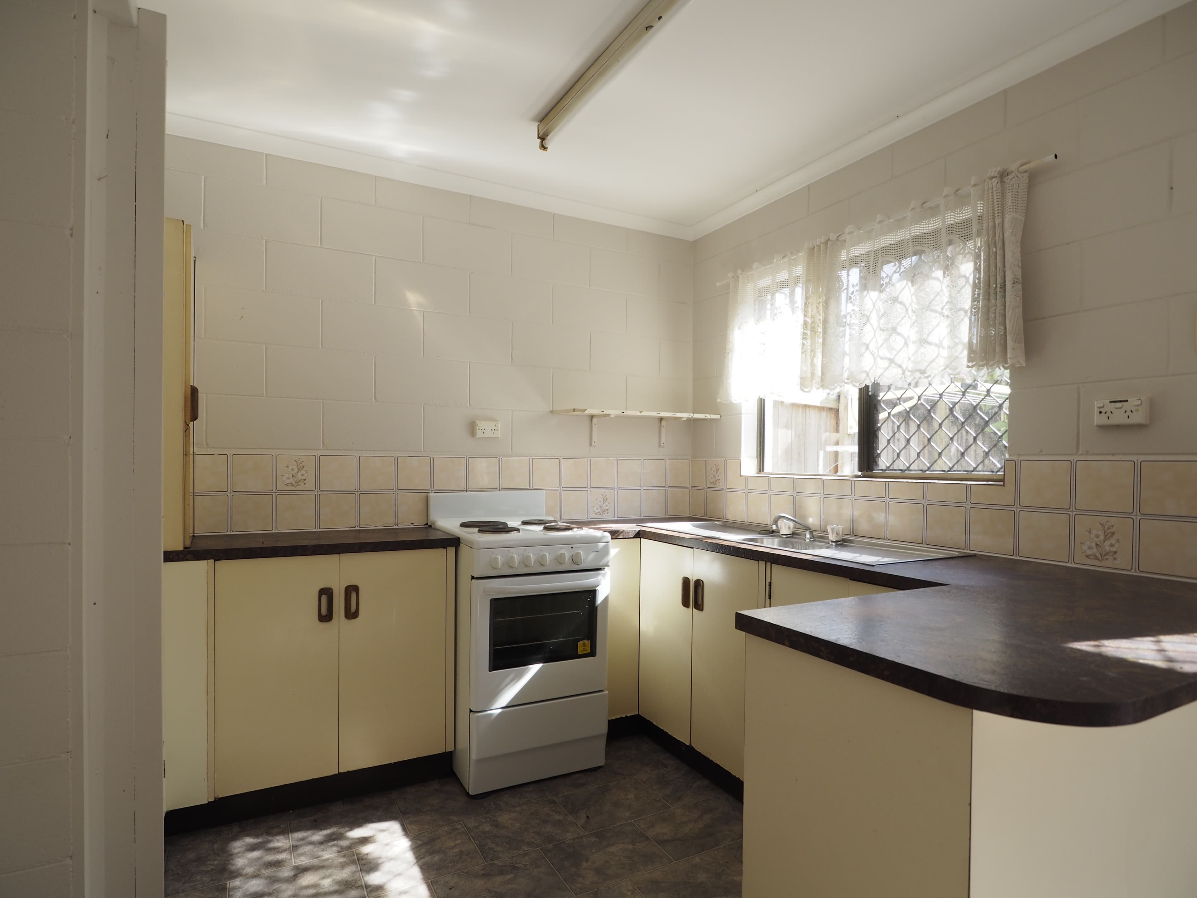 7 Rigg Street, Woree QLD 4868, Woree - Thumbnail 4