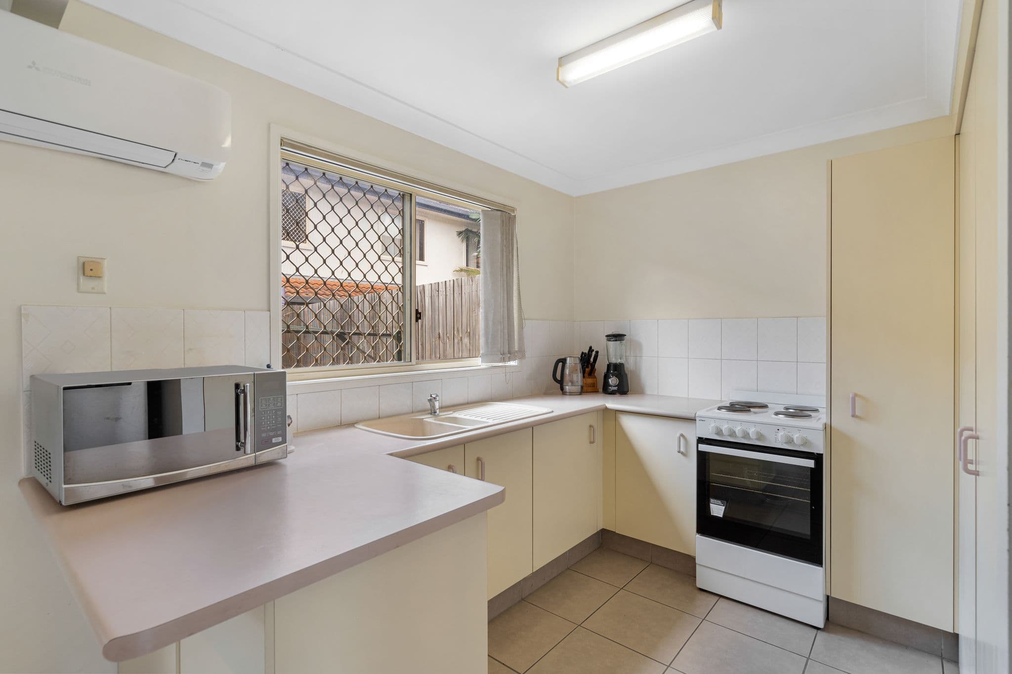 15 Allora Street, Waterford West QLD 4133, Waterford West - Thumbnail 3