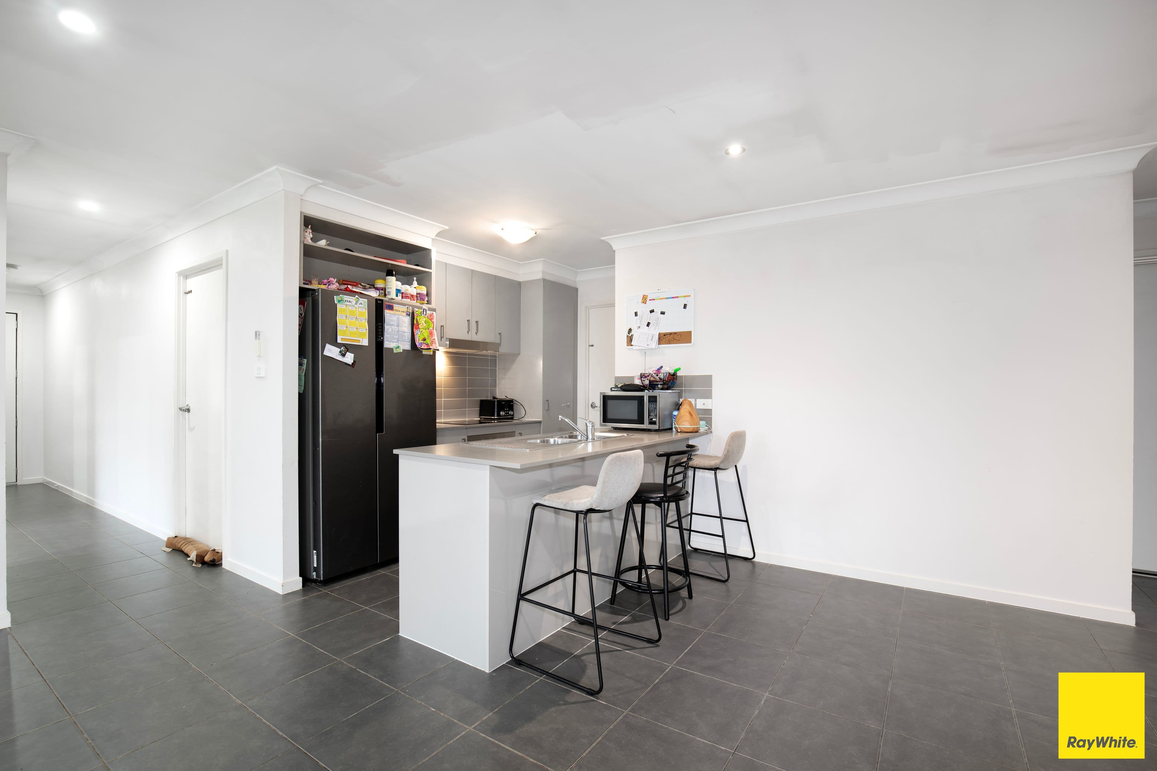 28 Claret Ash Drive, Guyra NSW 2365, Guyra - Thumbnail 2