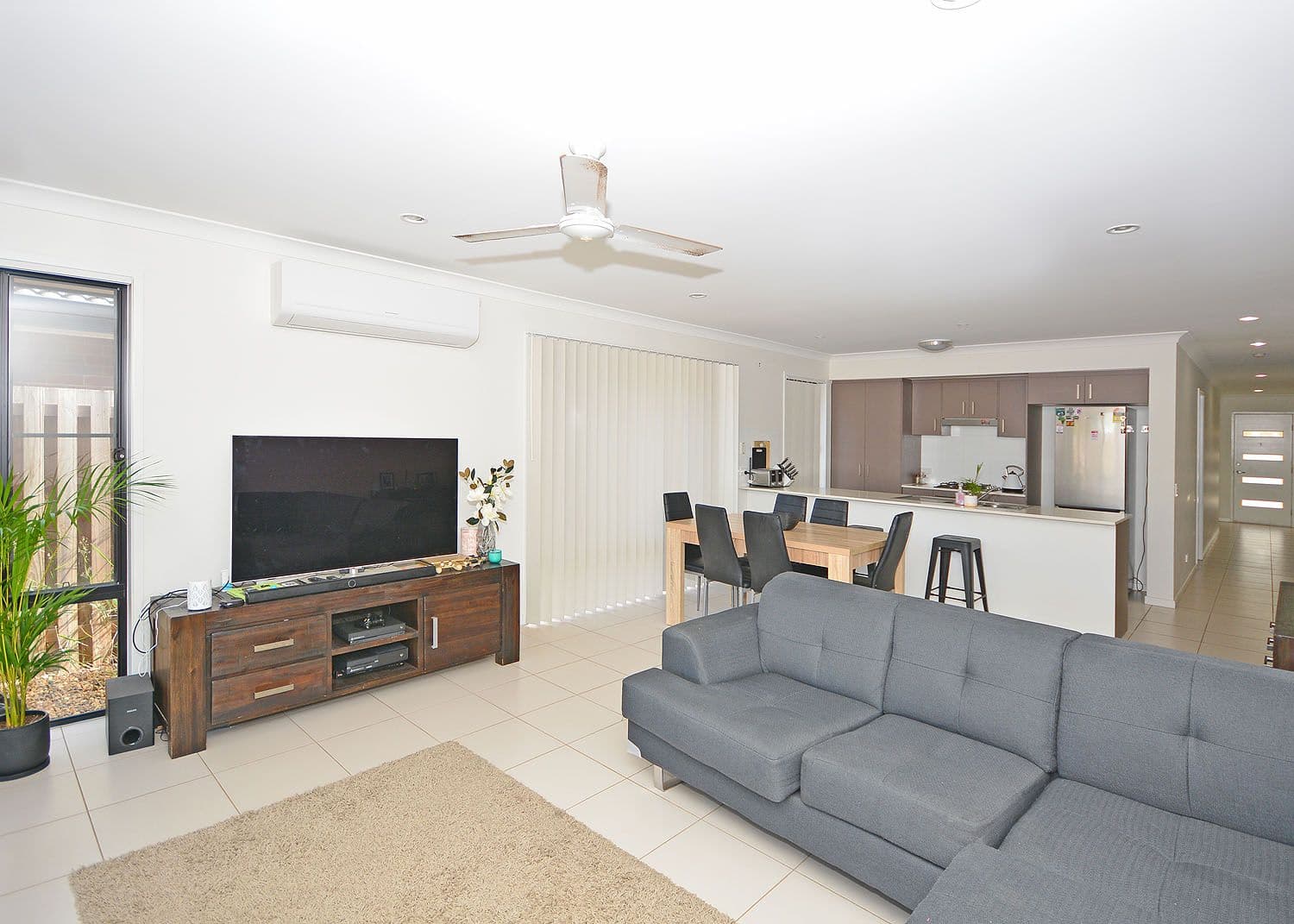 14 Roebuck Street, Urraween QLD 4655, Urraween - Thumbnail 5