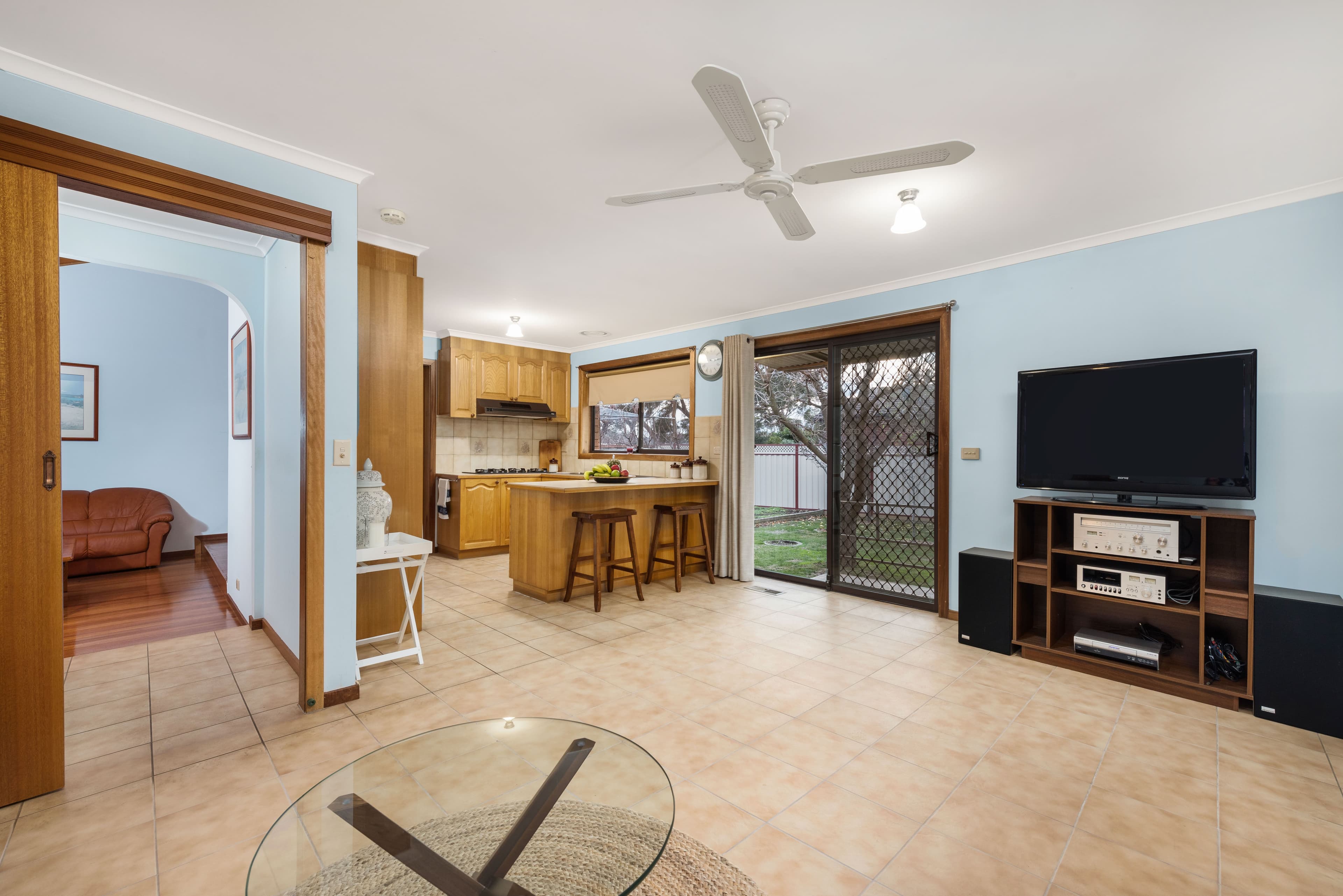 34 Hurlstone Crescent, Mill Park VIC 3082, Mill Park - Thumbnail 4