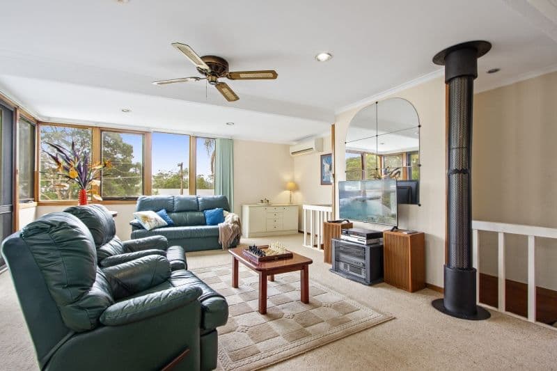 55 Tallwood Avenue, Mollymook Beach NSW 2539, Mollymook Beach - Thumbnail 4