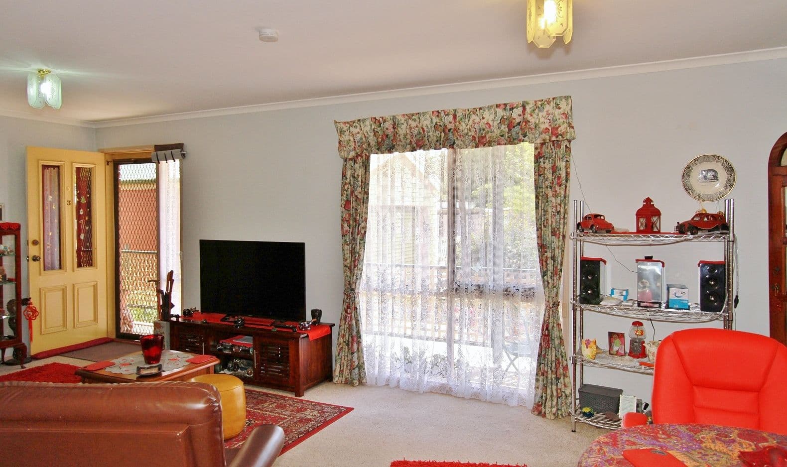 33 Beauchamp Street, Heathcote VIC 3523, Heathcote - Thumbnail 4
