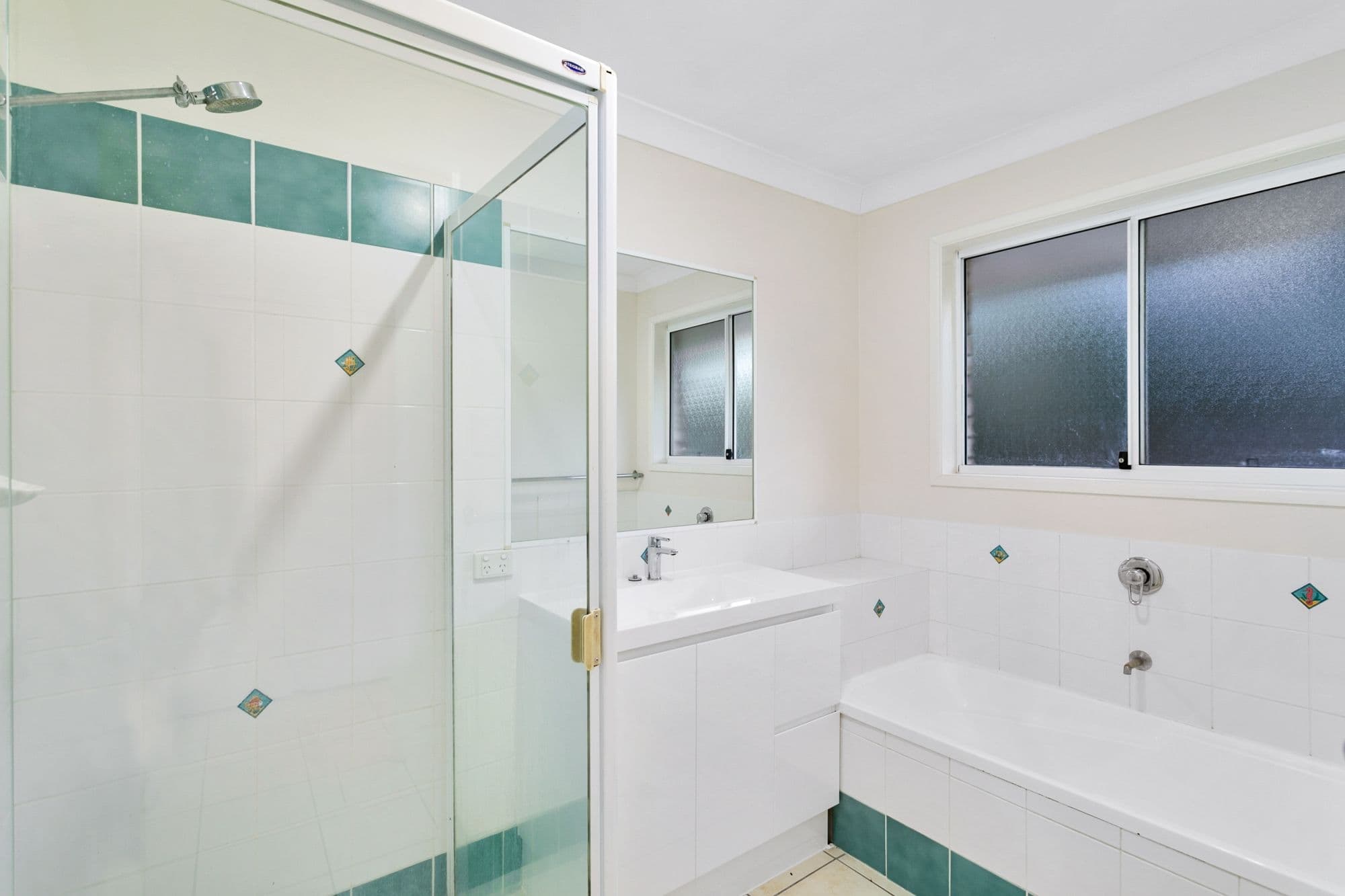 92 Phillip Parade, Deception Bay QLD 4508, Deception Bay - Thumbnail 8