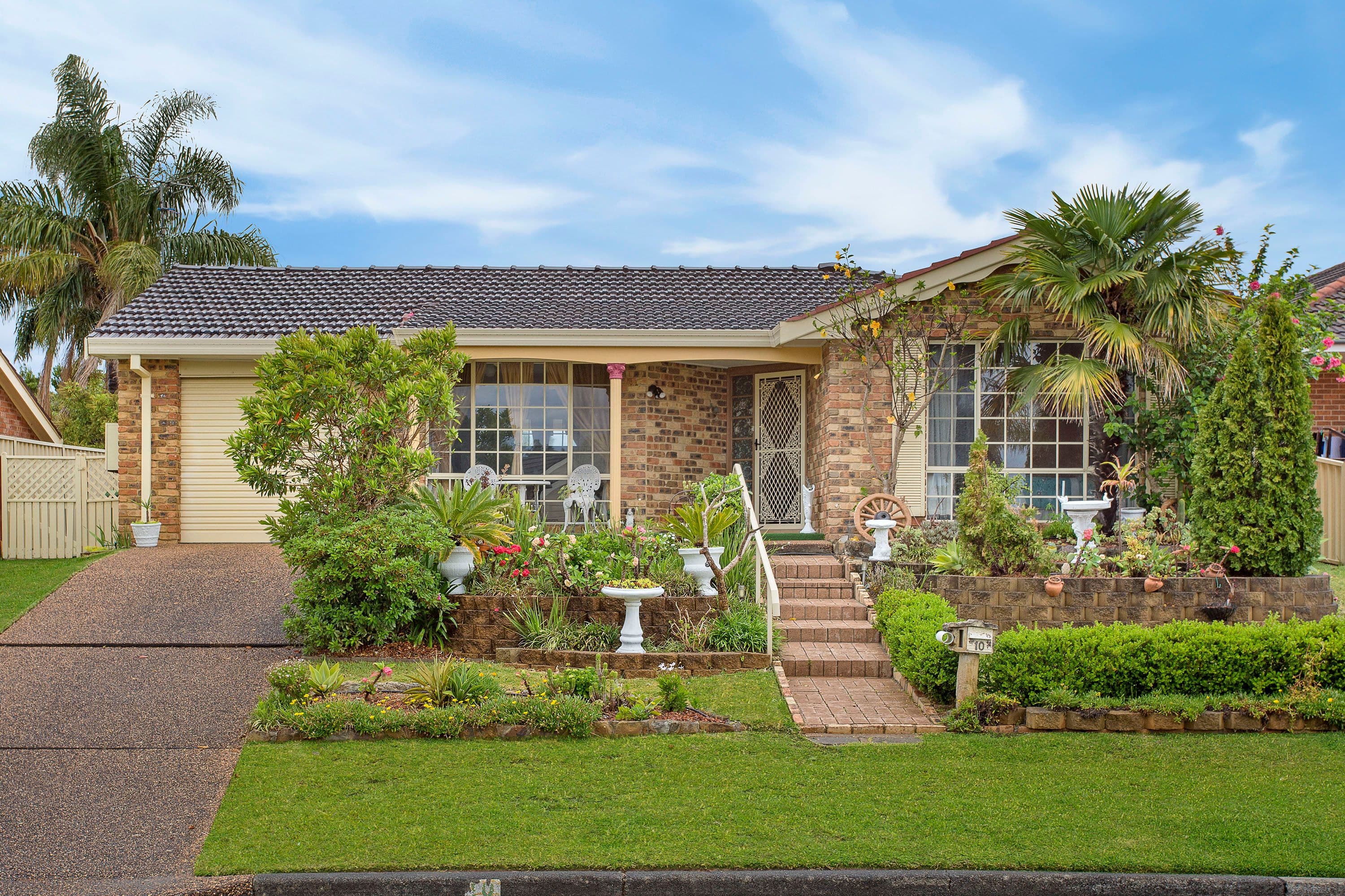 10 Sir Joseph Banks Drive, Bateau Bay - Image 1