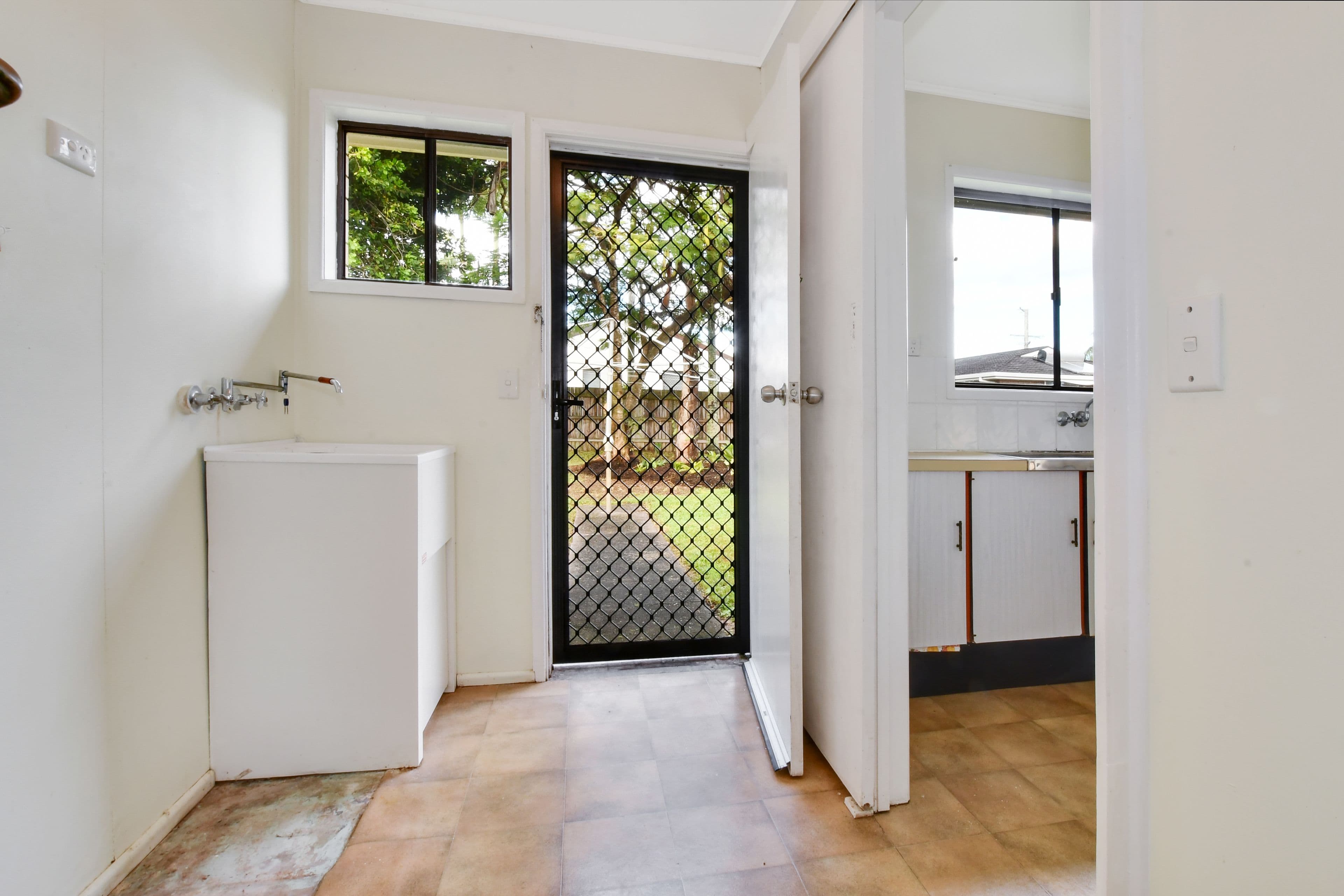 63 Broadsea Avenue, Maroochydore QLD 4558, Maroochydore - Thumbnail 7