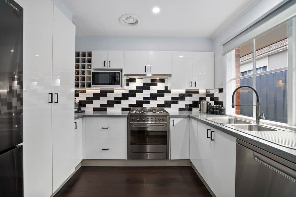 279 Blackburn Road, Mount Waverley VIC 3149, Mount Waverley - Thumbnail 5