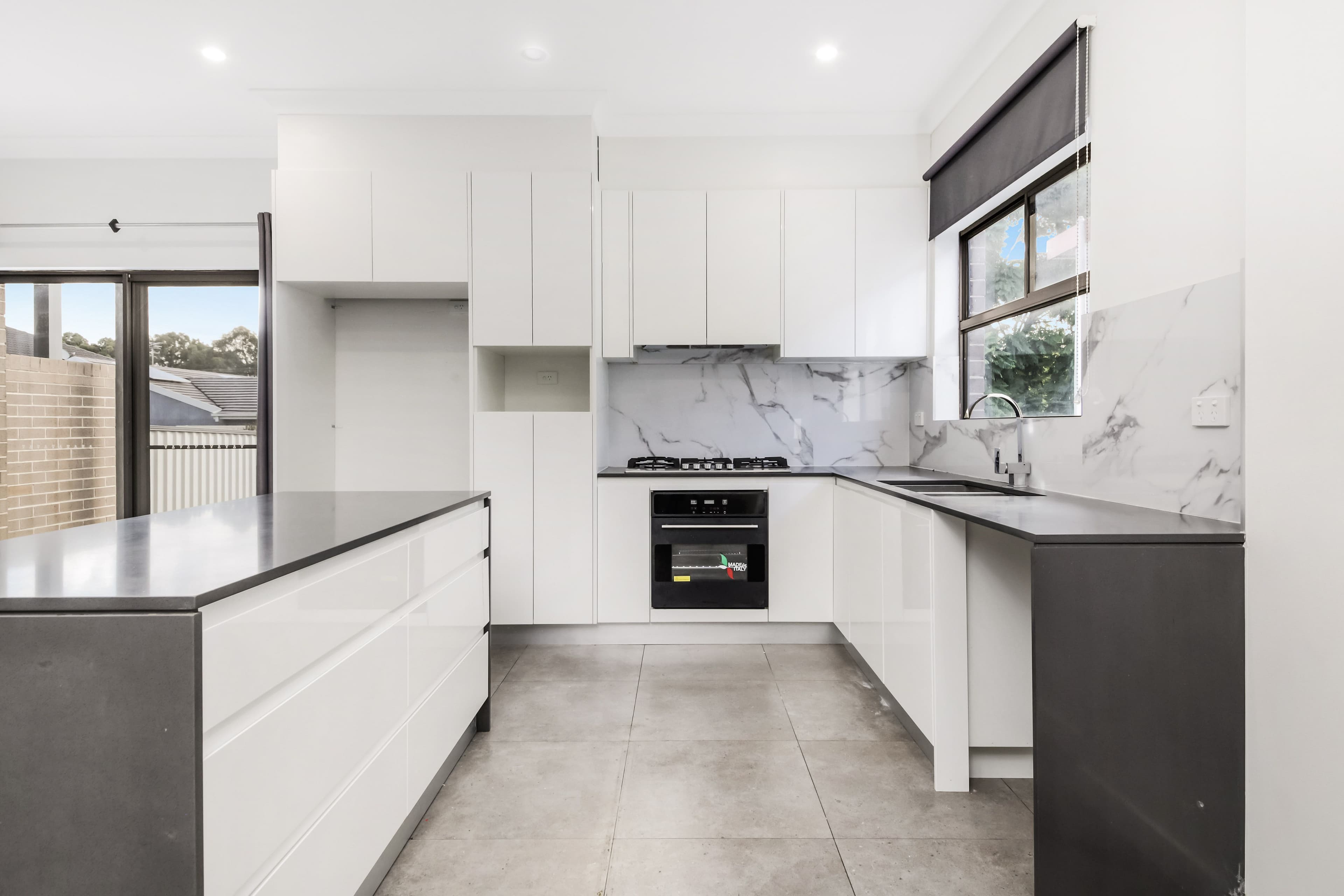 8 Edgar Street, Yagoona NSW 2199, Yagoona - Thumbnail 2