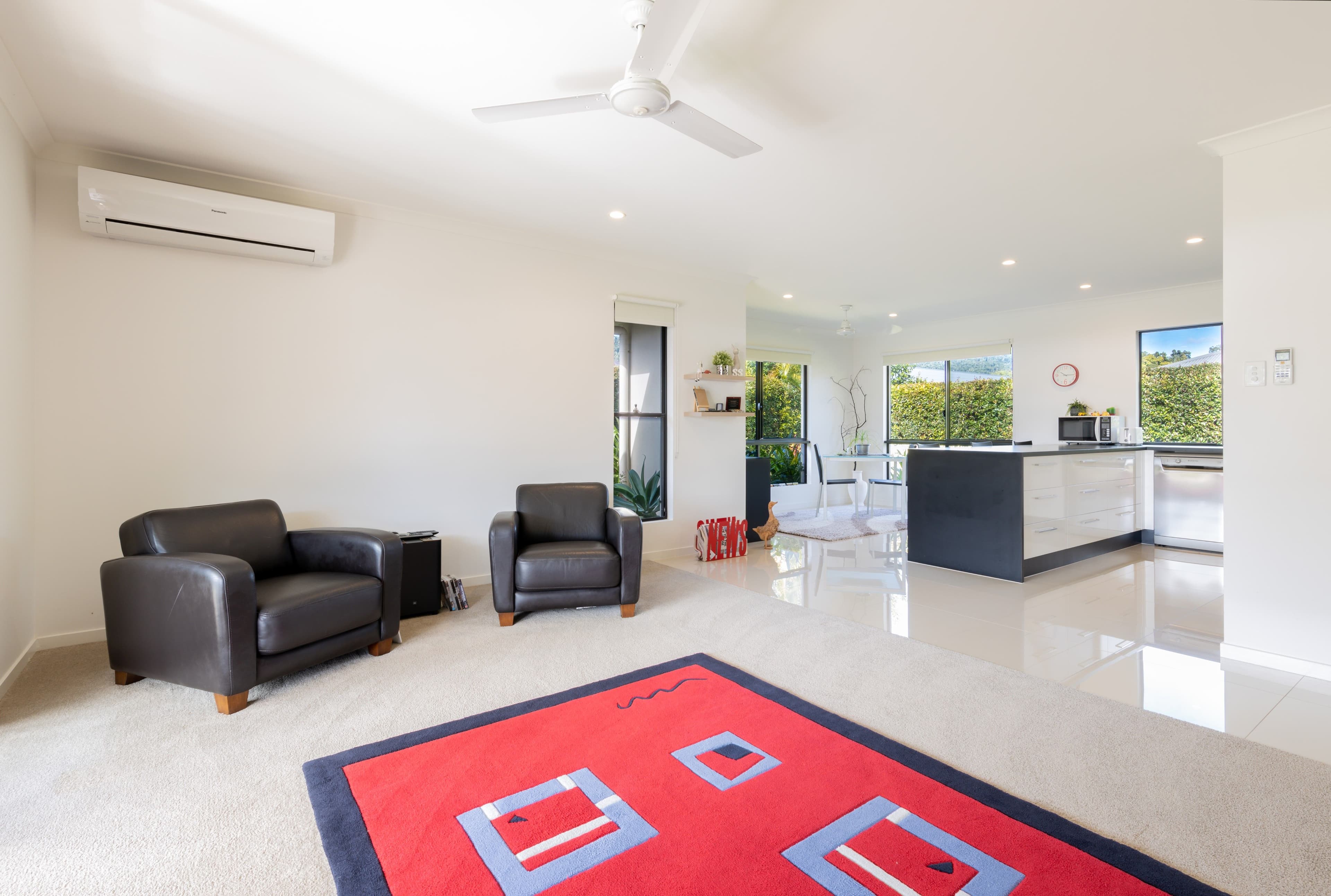 4 Grevillea Place, CANNONVALE QLD 4802, Cannonvale - Image 1