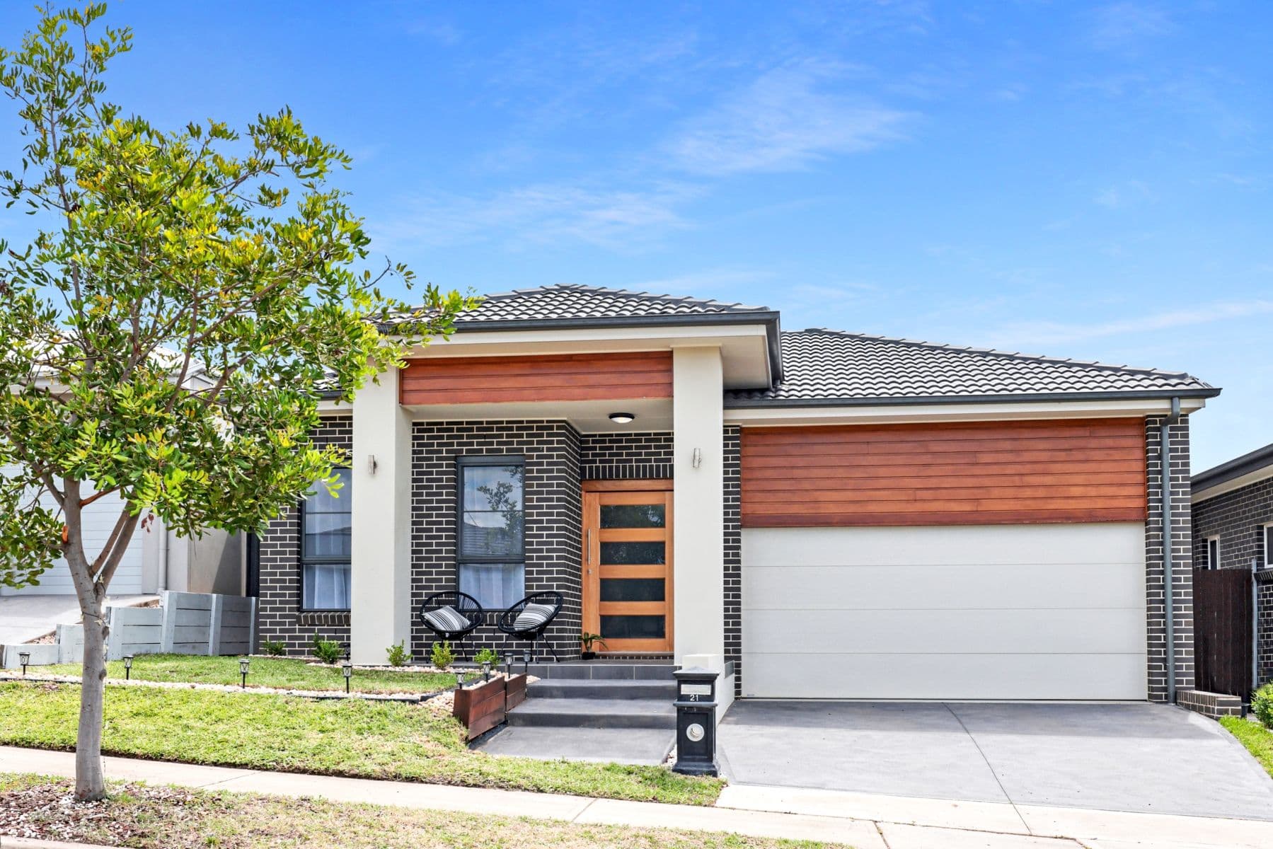 21 Yerrang Avenue, Glenmore Park NSW 2745, Glenmore Park - Image 1