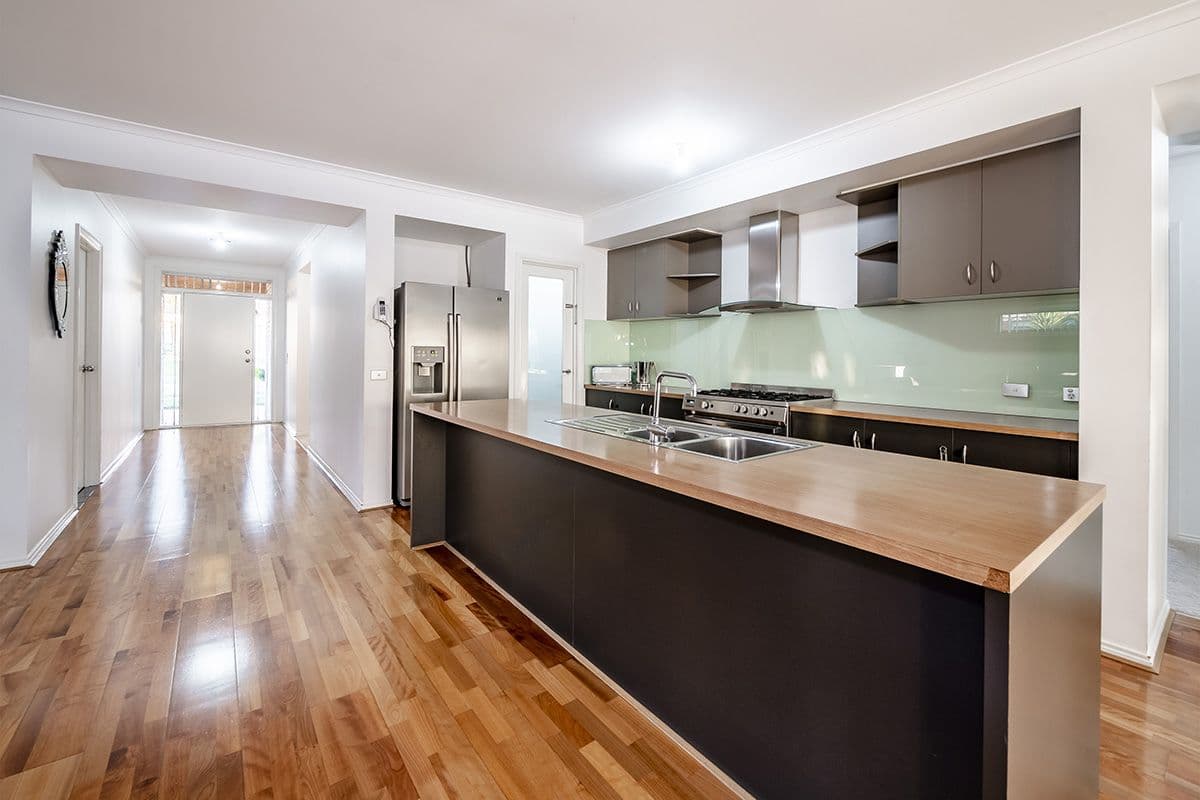 72 Beethoven Drive, Narre Warren South VIC 3805, Narre Warren South - Thumbnail 4
