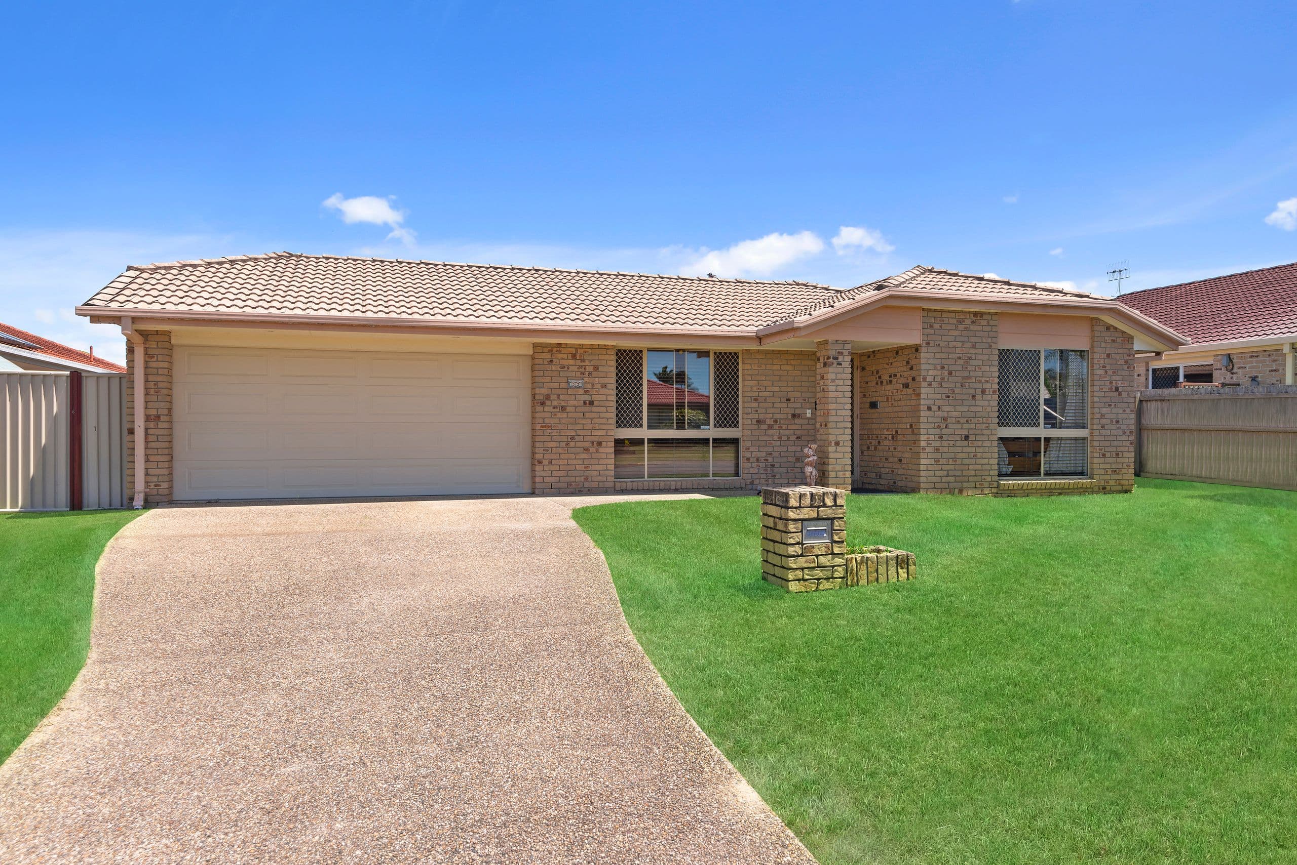 53 Bergamont Street, Elanora QLD 4221, Elanora - Thumbnail 2