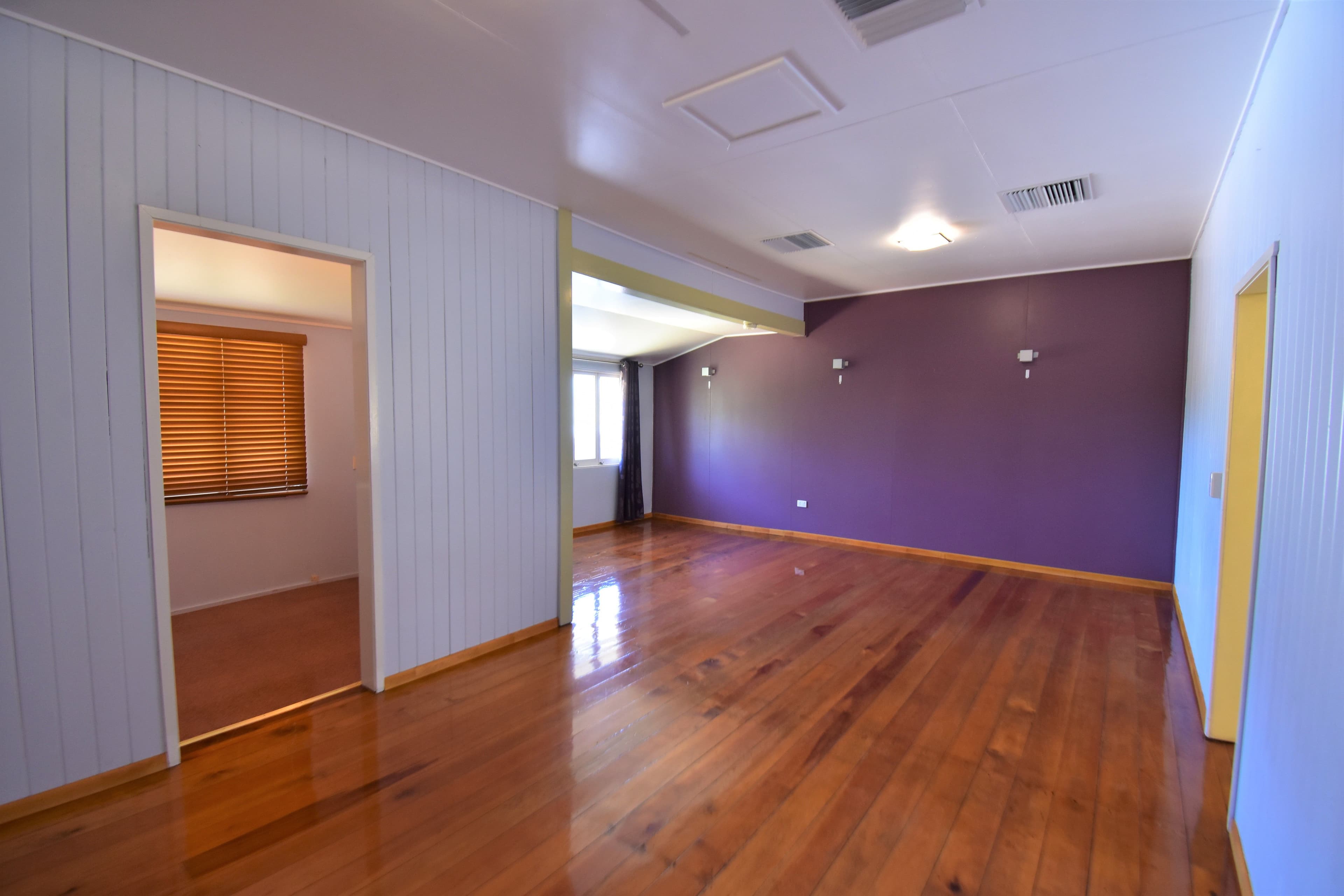 169 Kingfisher Street, Longreach QLD 4730, Longreach - Thumbnail 3