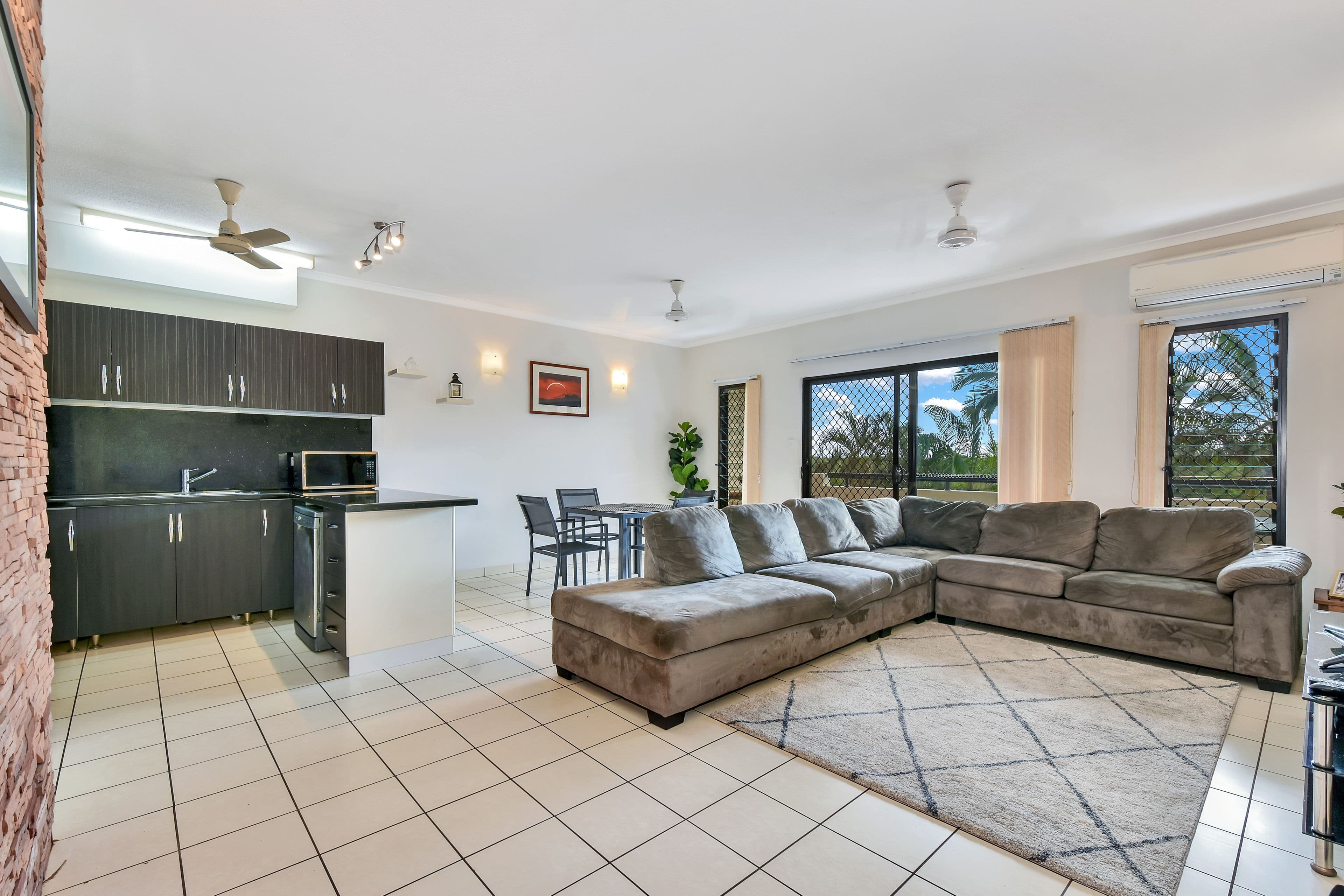2/29 Sunset Drive, Coconut Grove NT 0810, Coconut Grove - Thumbnail 2