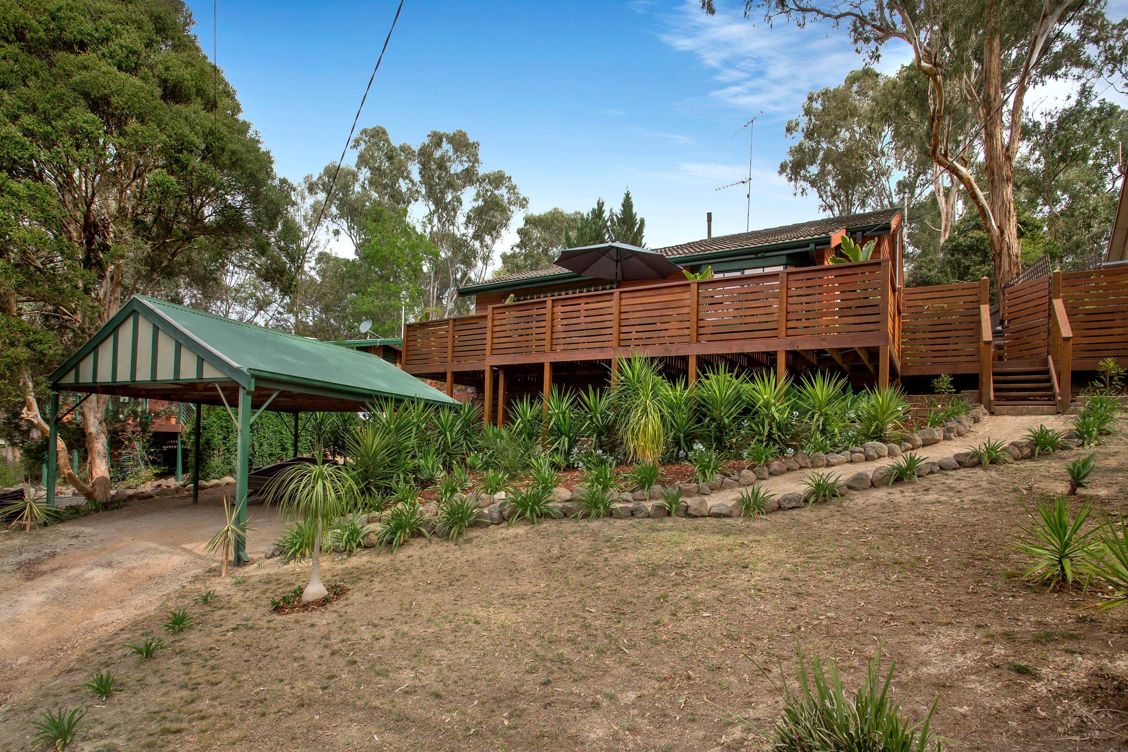 30 Bishop Avenue, Diamond Creek VIC 3089, Diamond Creek - Thumbnail 3