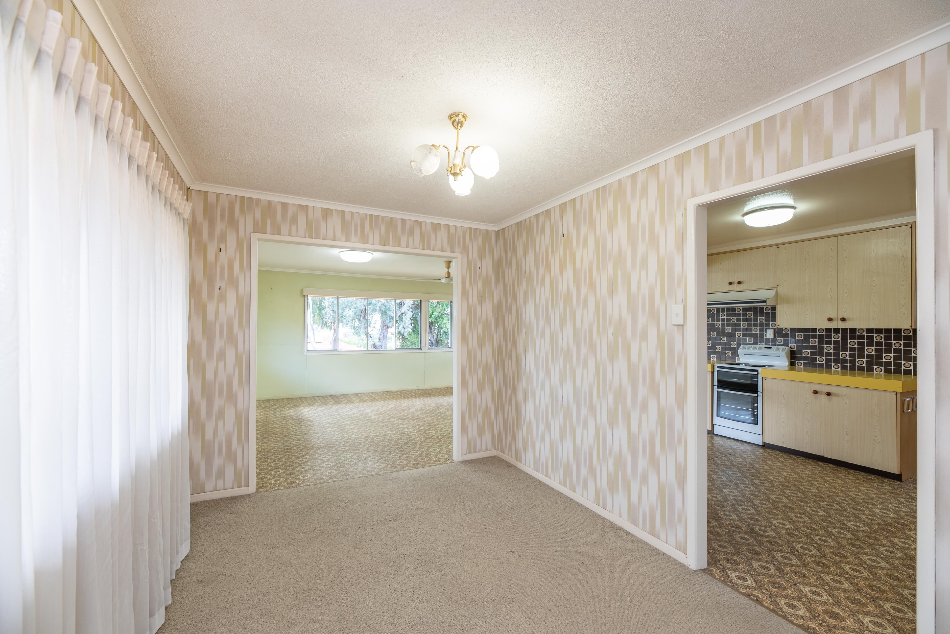 11 Taltarni Street, Banyo QLD 4014, Banyo - Thumbnail 4