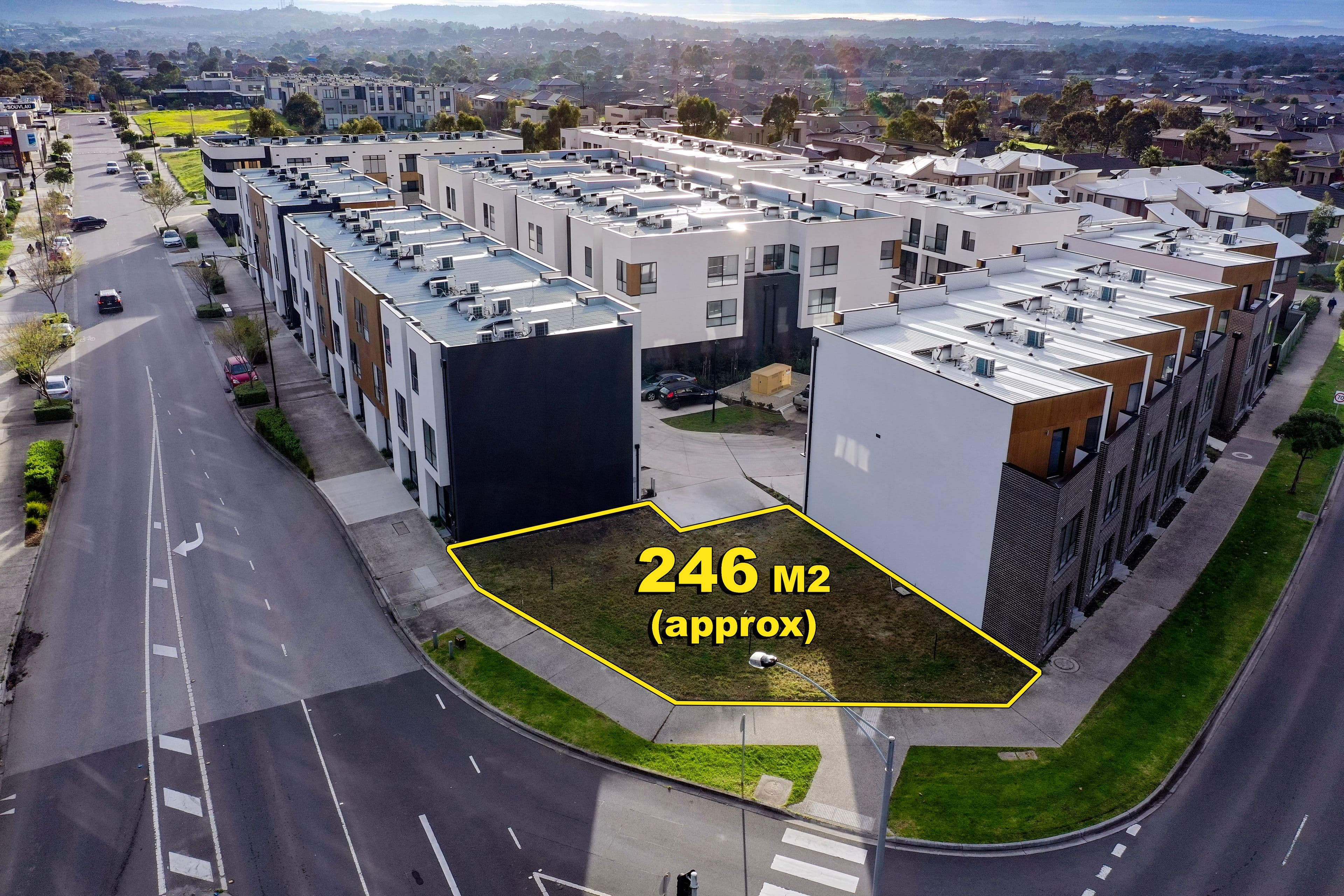 196 Henry Road, Pakenham VIC 3810, Pakenham - Thumbnail 3