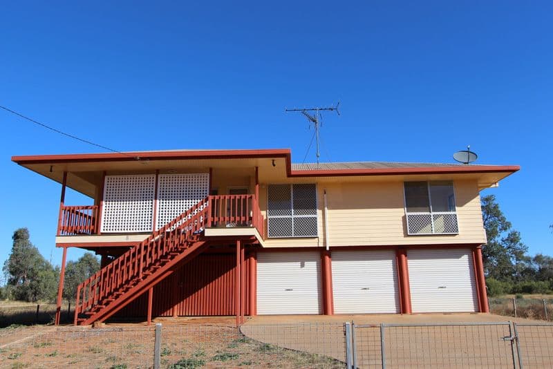 8 Cypress Street, Charleville QLD 4470, Charleville - Image 1