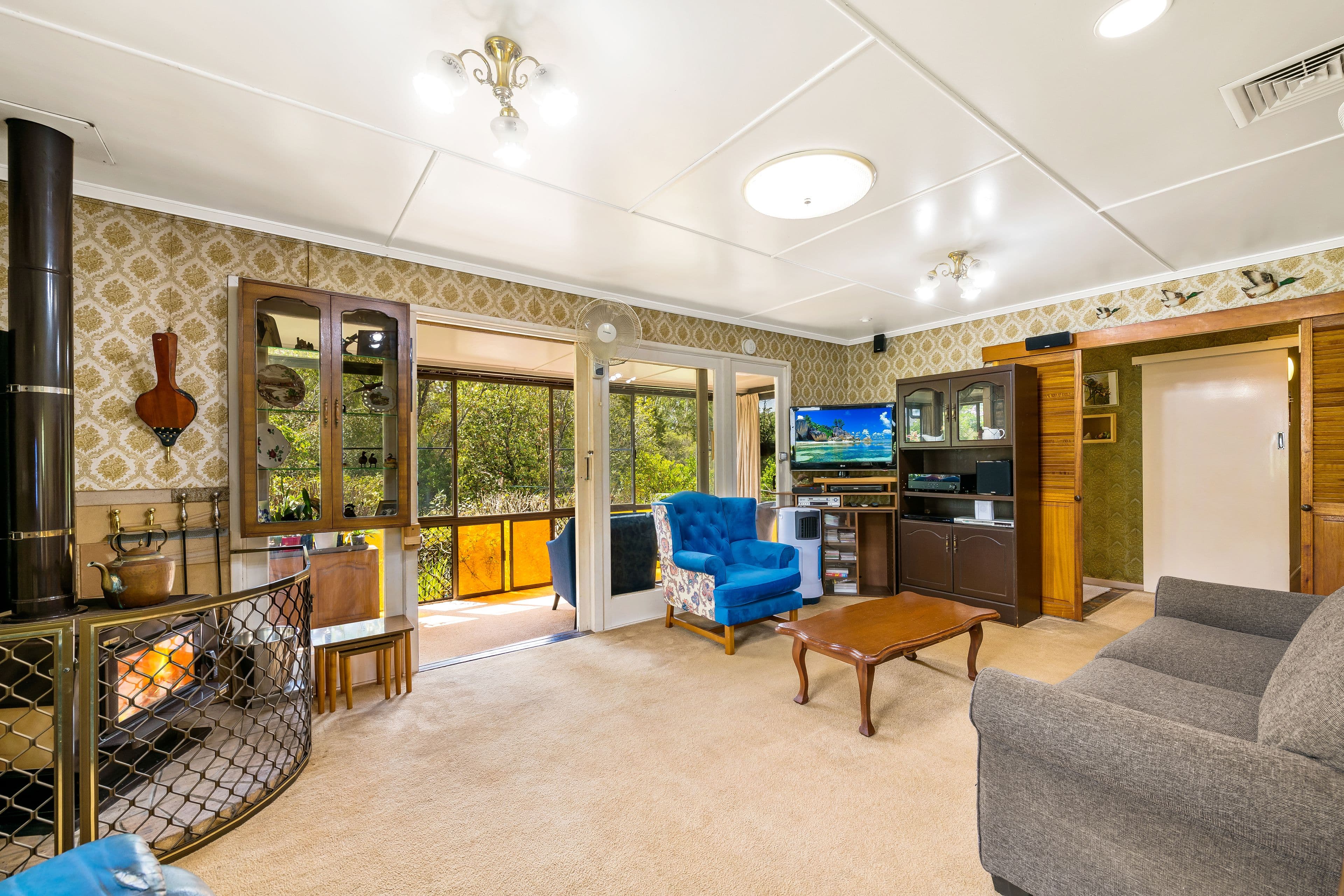 319 Tor Street, Wilsonton QLD 4350, Wilsonton - Thumbnail 2