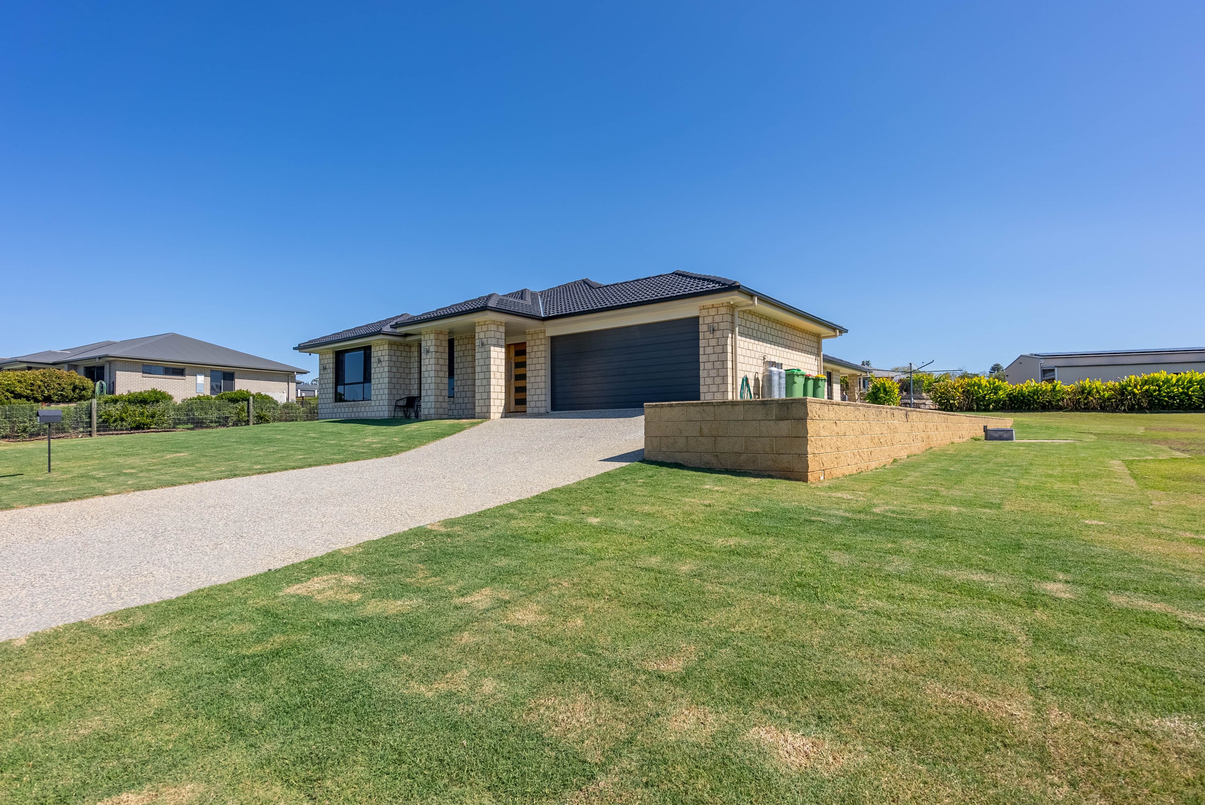 93 Willowbank Drive, Willowbank QLD 4306, Willowbank - Thumbnail 2
