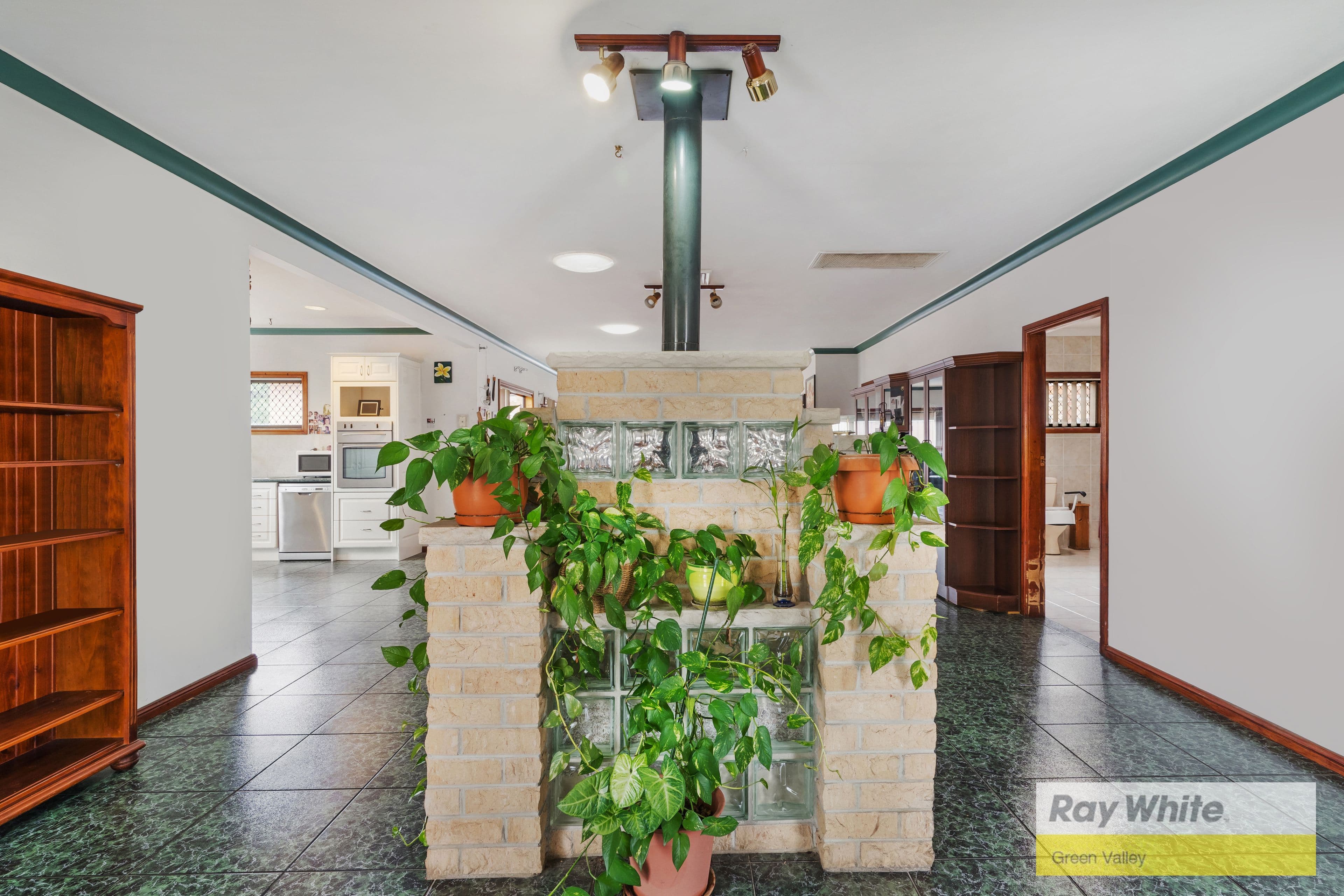 10 Kestrel Avenue, Hinchinbrook NSW 2168, Hinchinbrook - Thumbnail 8