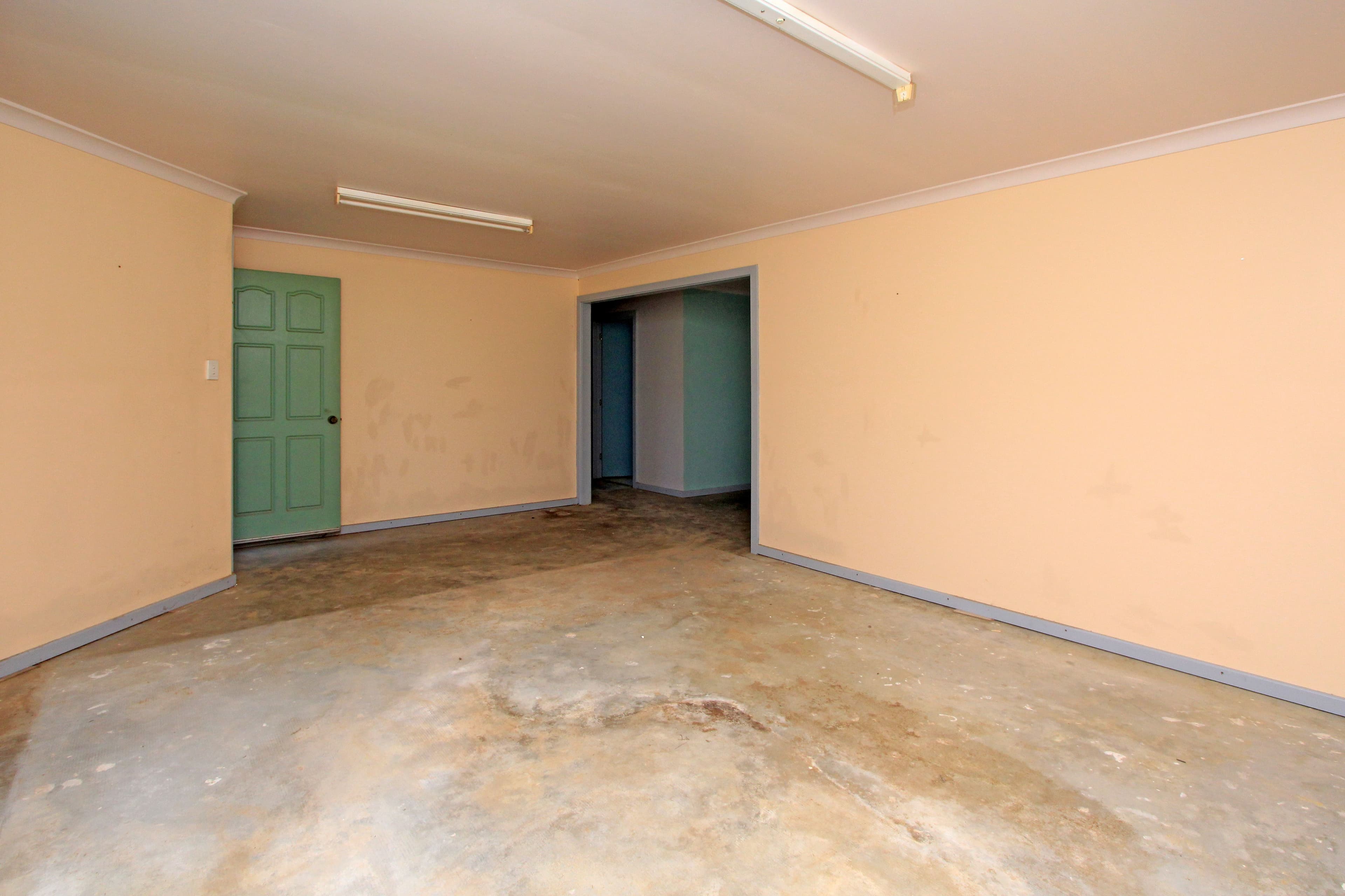 8 Ward Street, Jurien Bay WA 6516, Jurien Bay - Thumbnail 2