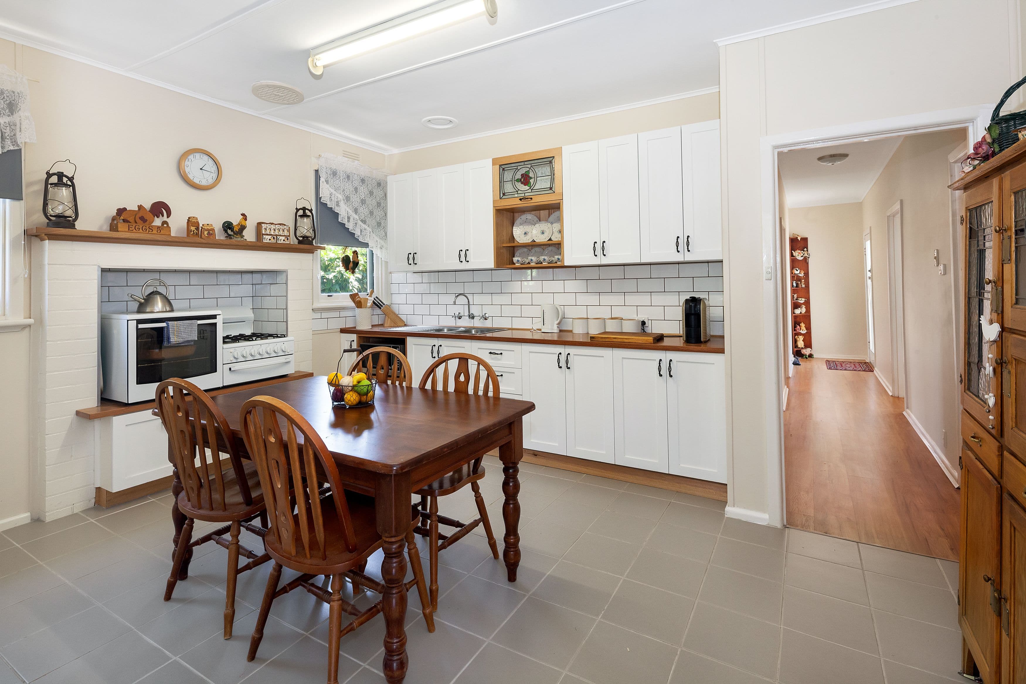 31 Burke Street, Beaufort VIC 3373, Beaufort - Thumbnail 3
