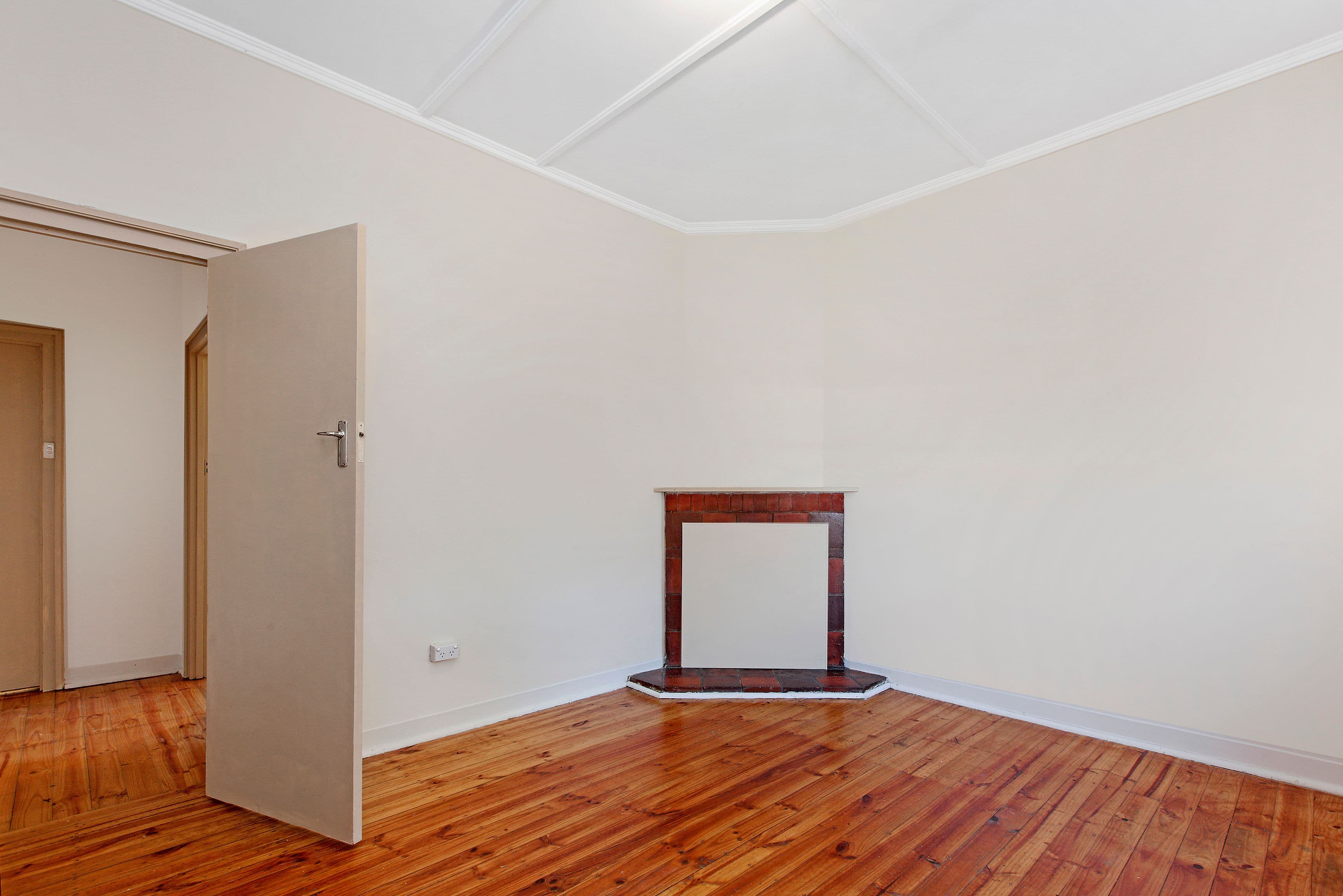 30 Hawkesbury Avenue, Kilburn SA 5084, Kilburn - Thumbnail 3