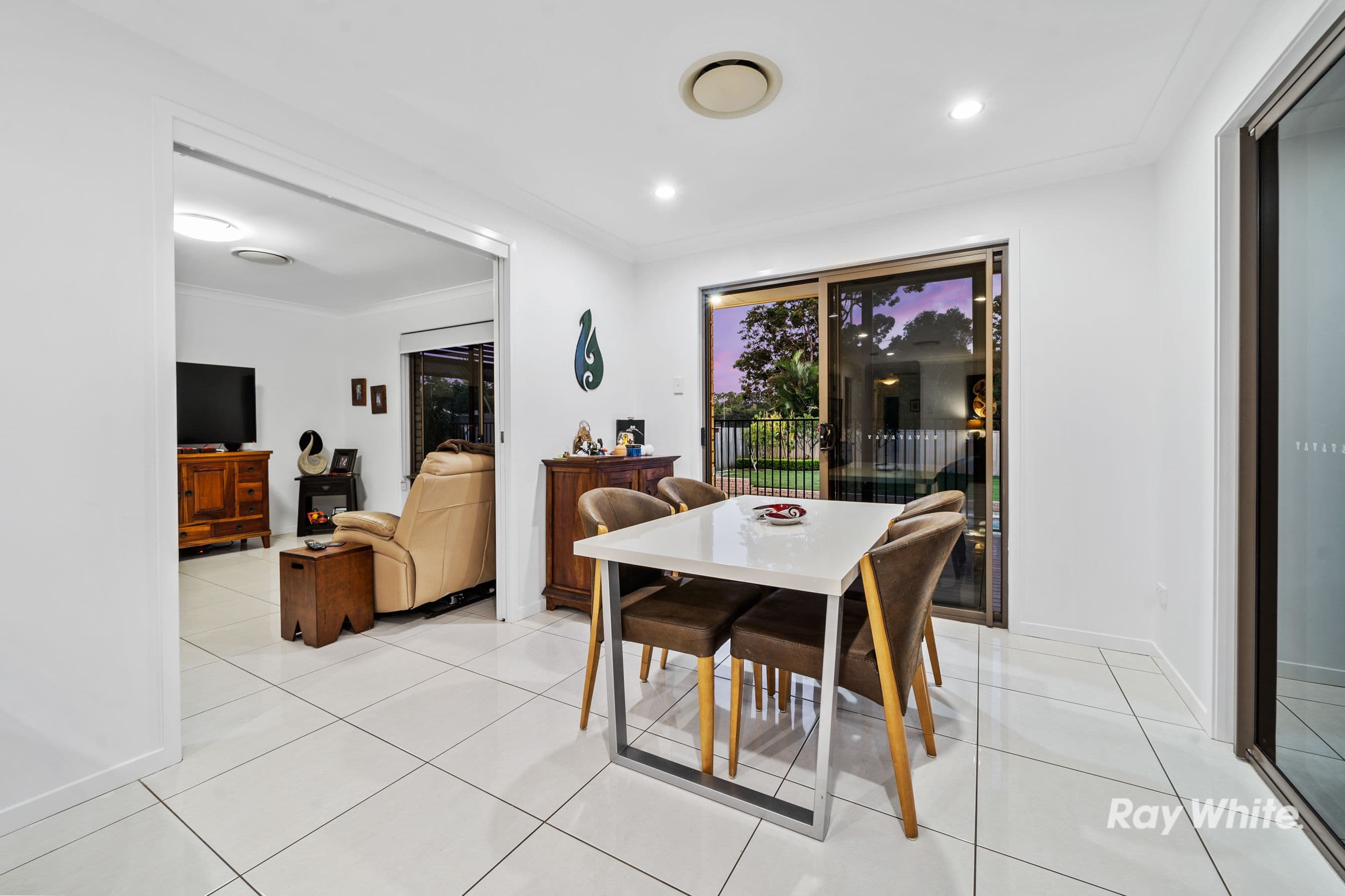 32 Allamanda Drive, Daisy Hill QLD 4127, Daisy Hill - Thumbnail 8