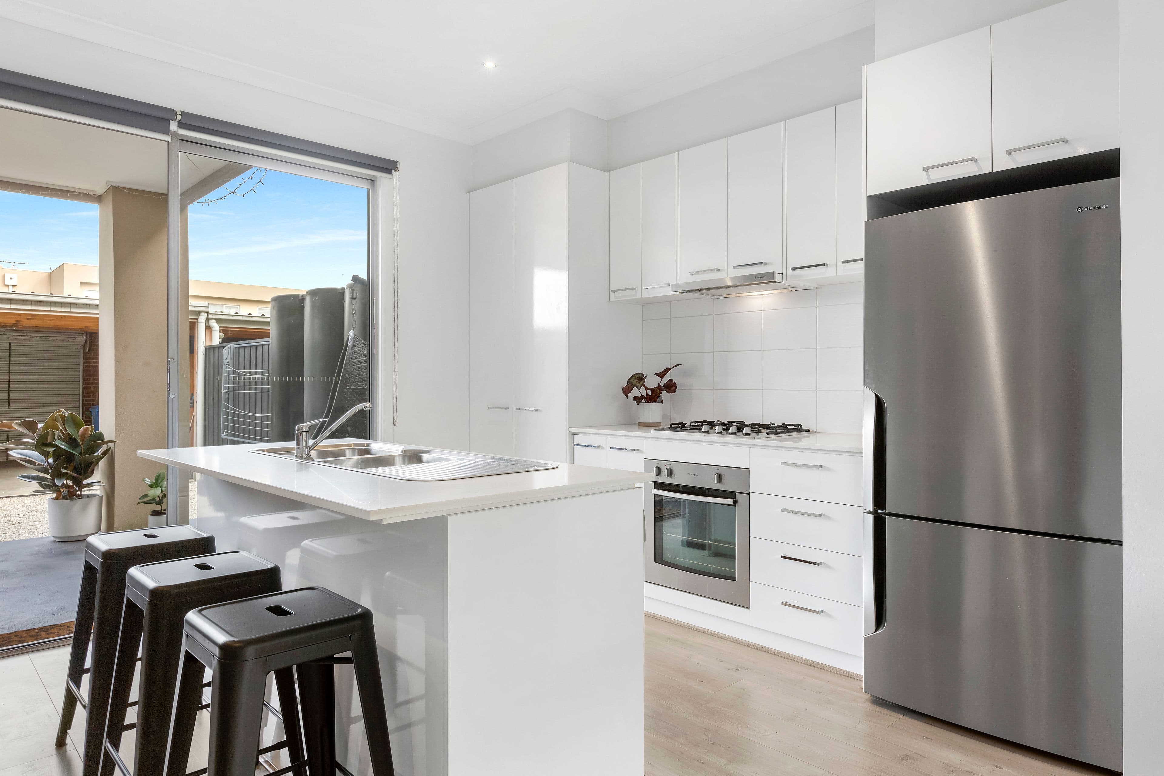 7 Nanea Path, Cranbourne VIC 3977, Cranbourne - Thumbnail 3
