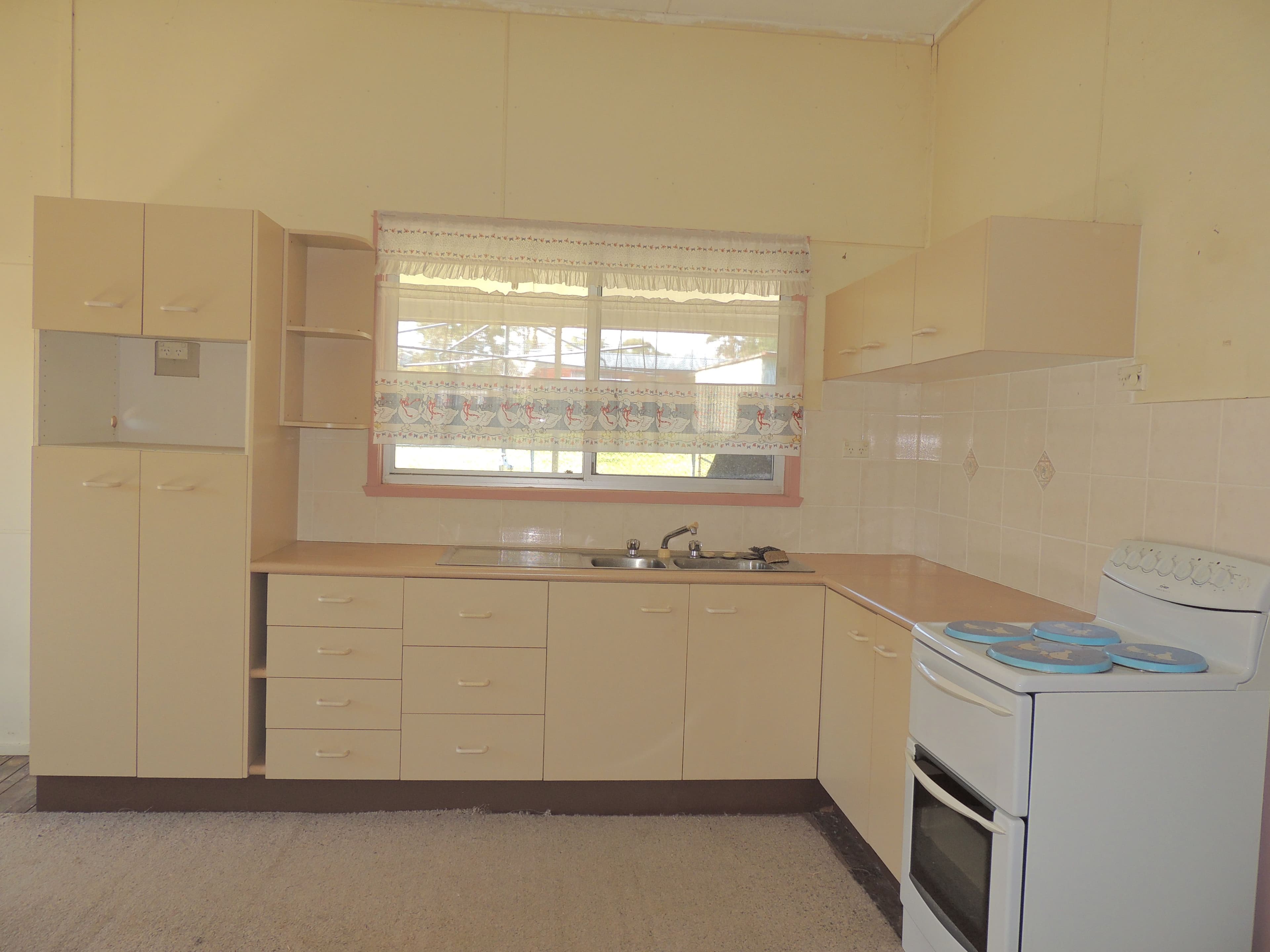 156 Church Street, Gloucester - Thumbnail 8