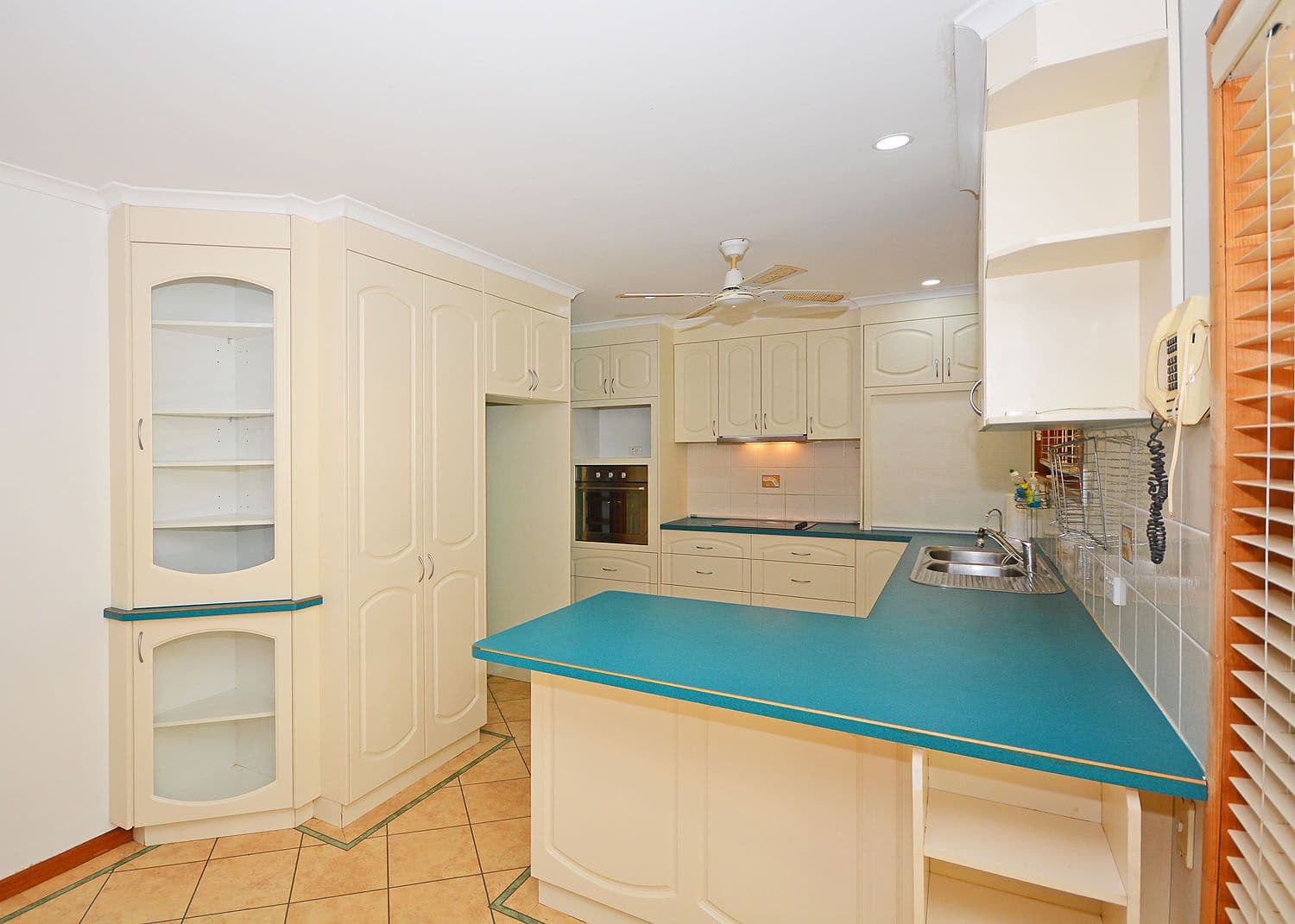 7 Barnstaple Street, Torquay QLD 4655, Torquay - Thumbnail 3