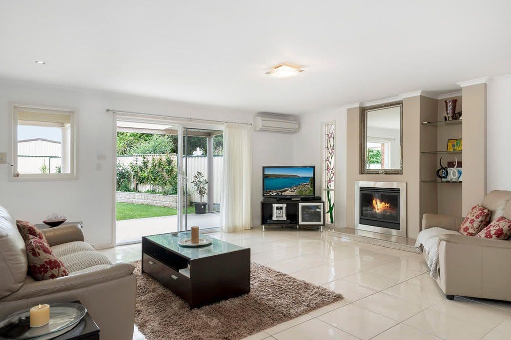 60 Veronica Crescent, Mill Park VIC 3082, Mill Park - Thumbnail 3