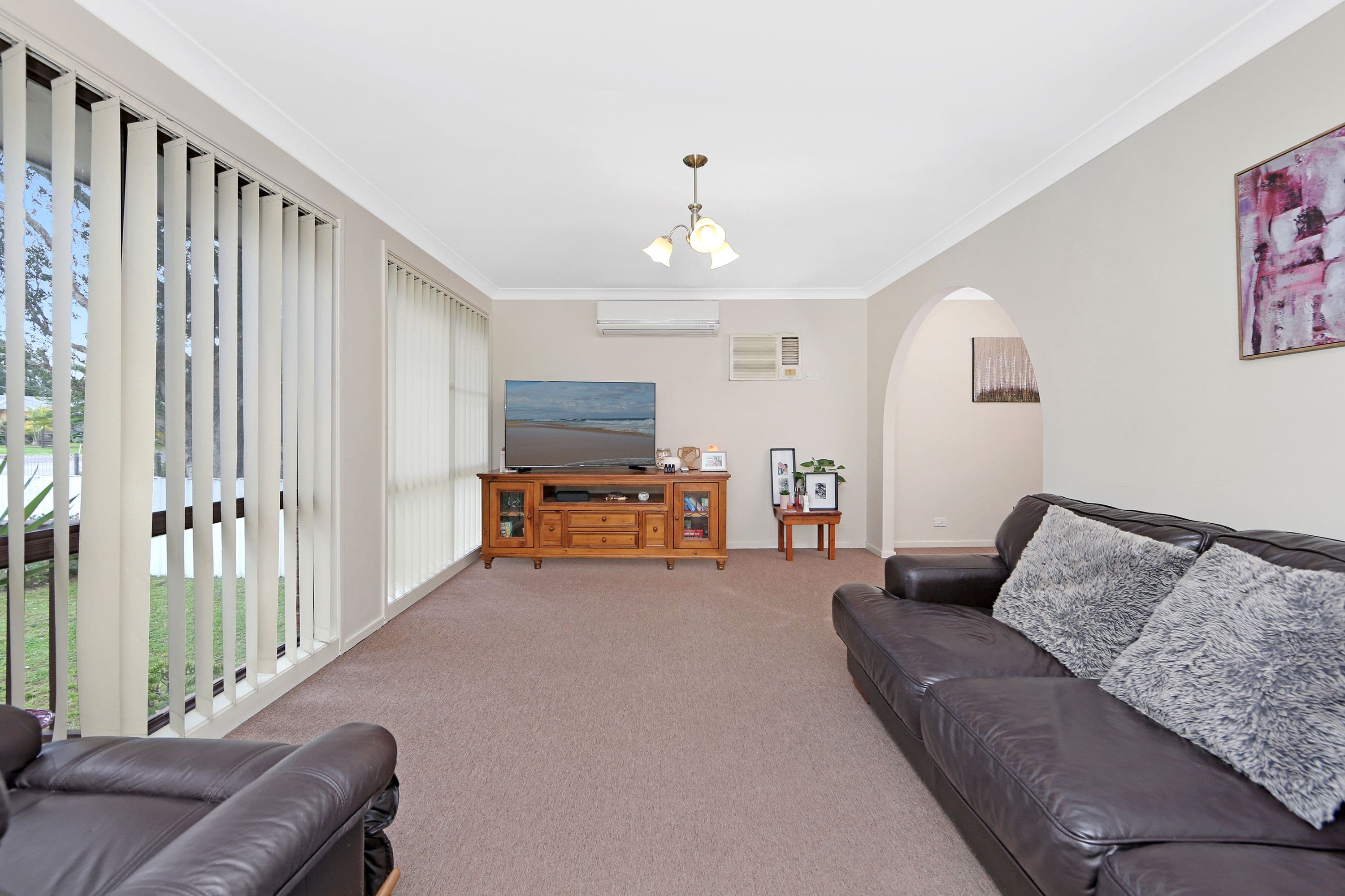 11 Penguin Road, Blue Haven - Thumbnail 3
