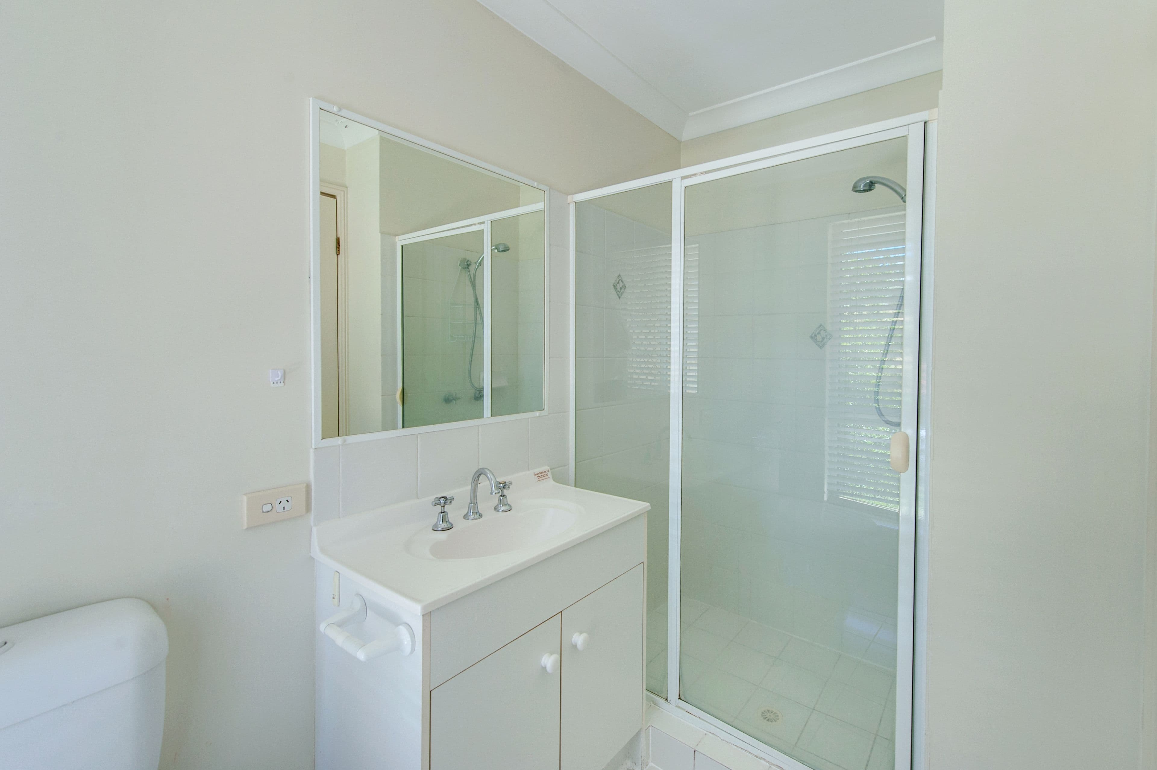 18 Windsor Place, Forest Lake QLD 4078, Forest Lake - Thumbnail 5