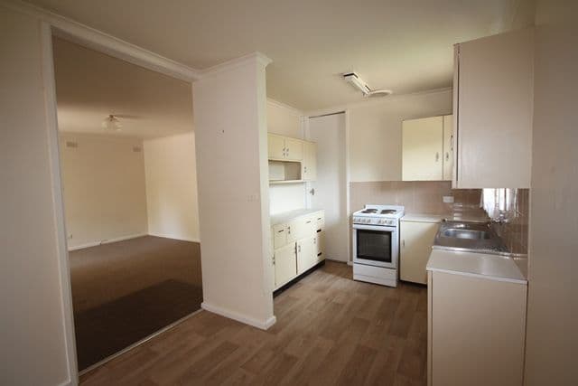 14 Tarana Crescent, Oberon - Thumbnail 2