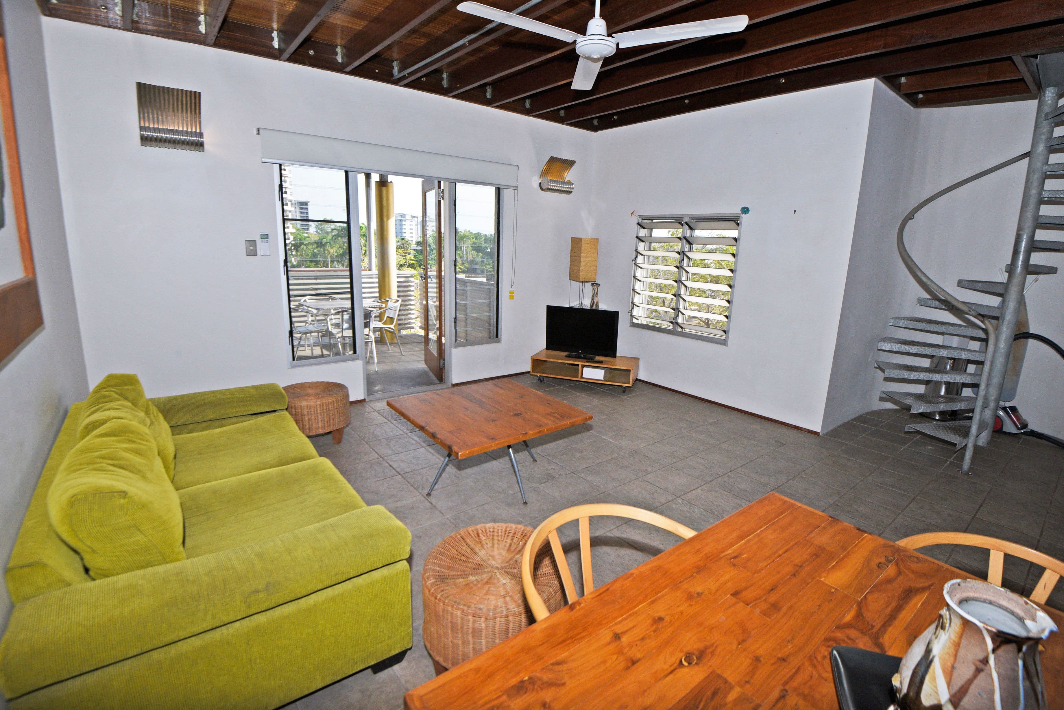 9/12 McLachlan Street, DARWIN CITY NT 0800, Darwin City - Image 1