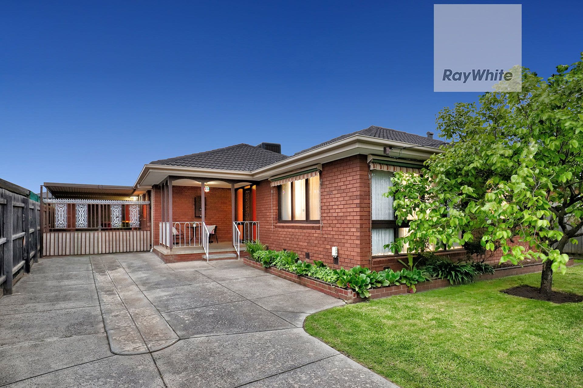5 Burgess Close, Gladstone Park VIC 3043, Gladstone Park - Image 1