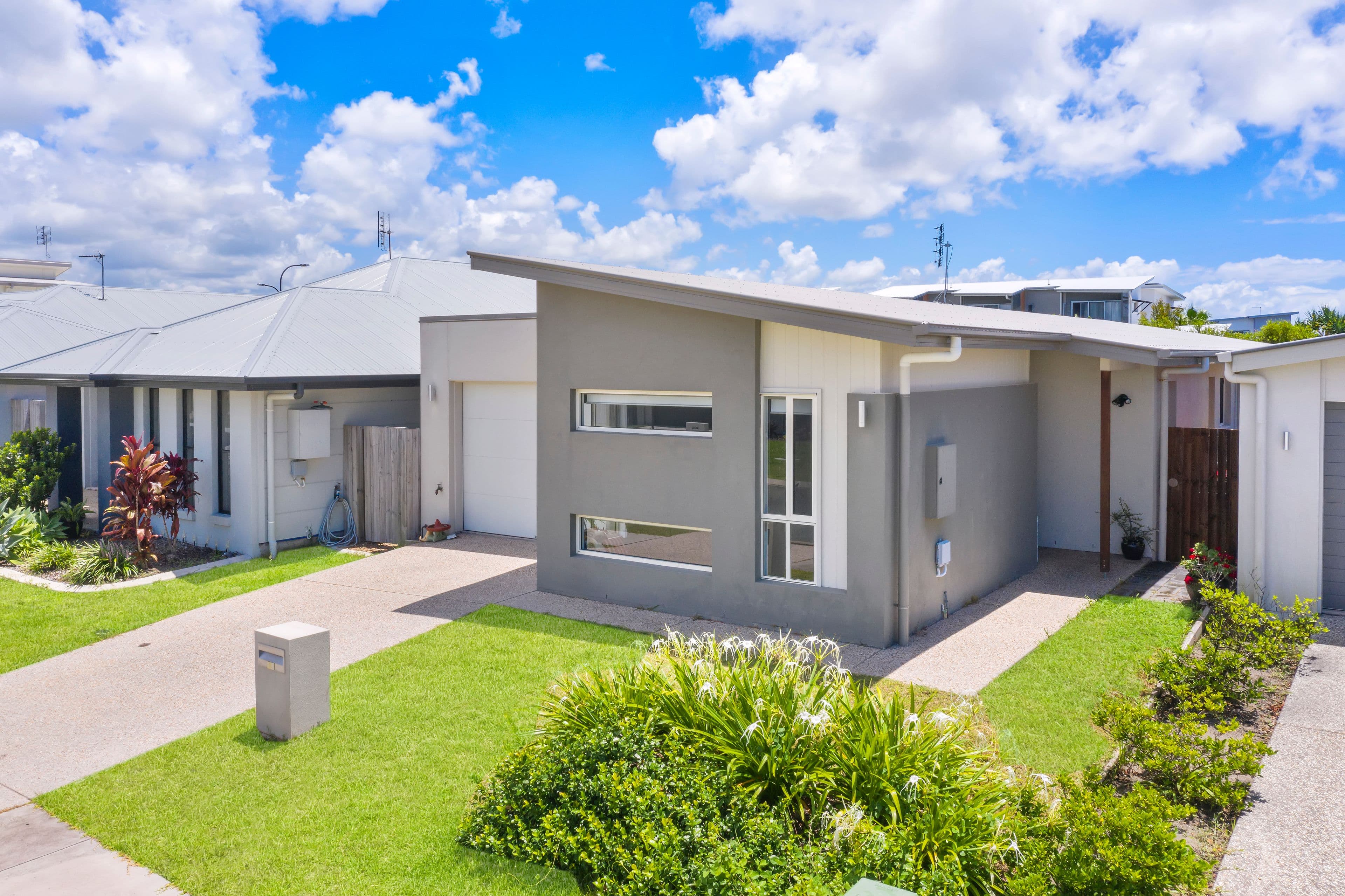 18 Curtis Street, Mountain Creek QLD 4557, Mountain Creek - Image 1