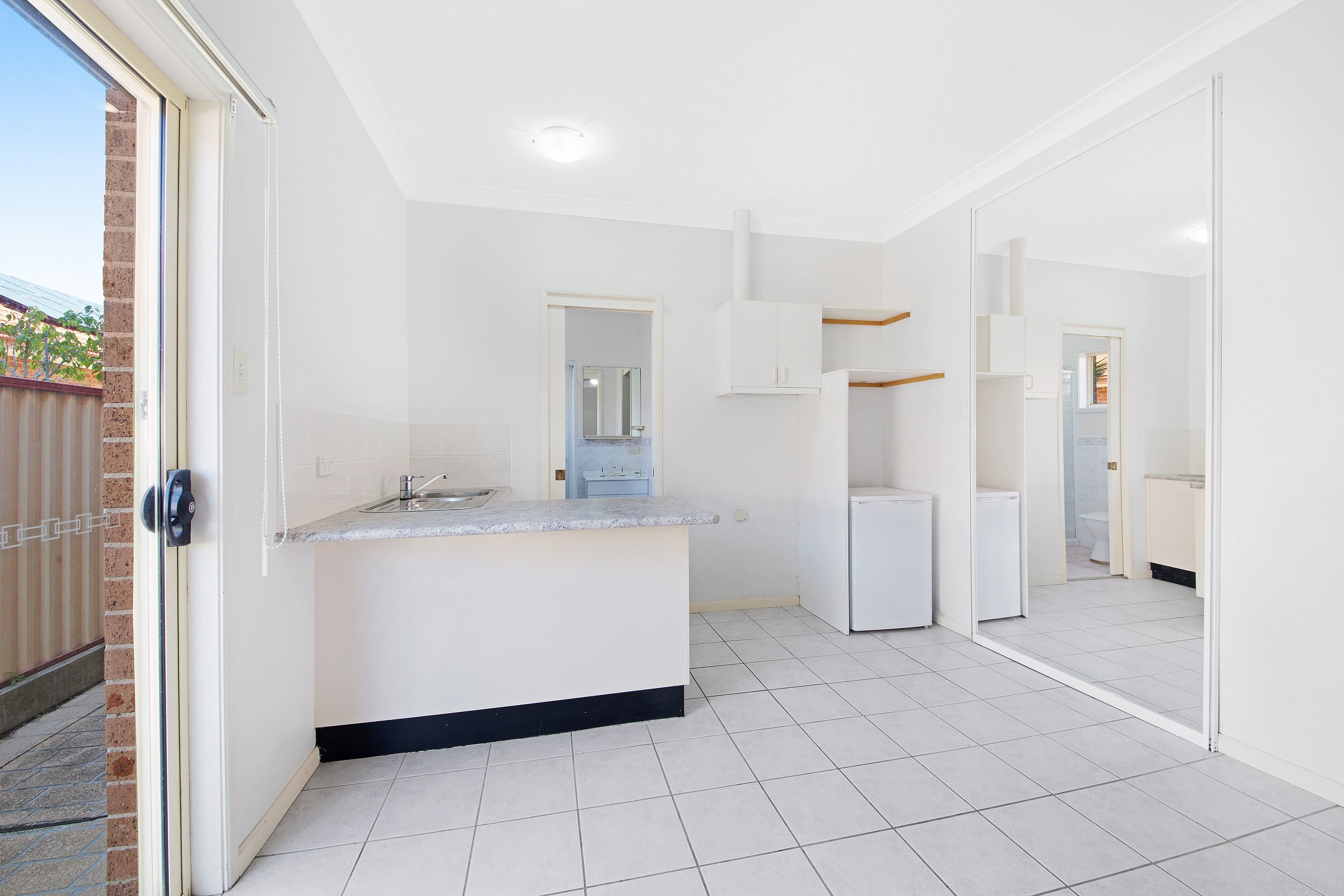 69 Oakland Avenue, The Entrance - Thumbnail 2