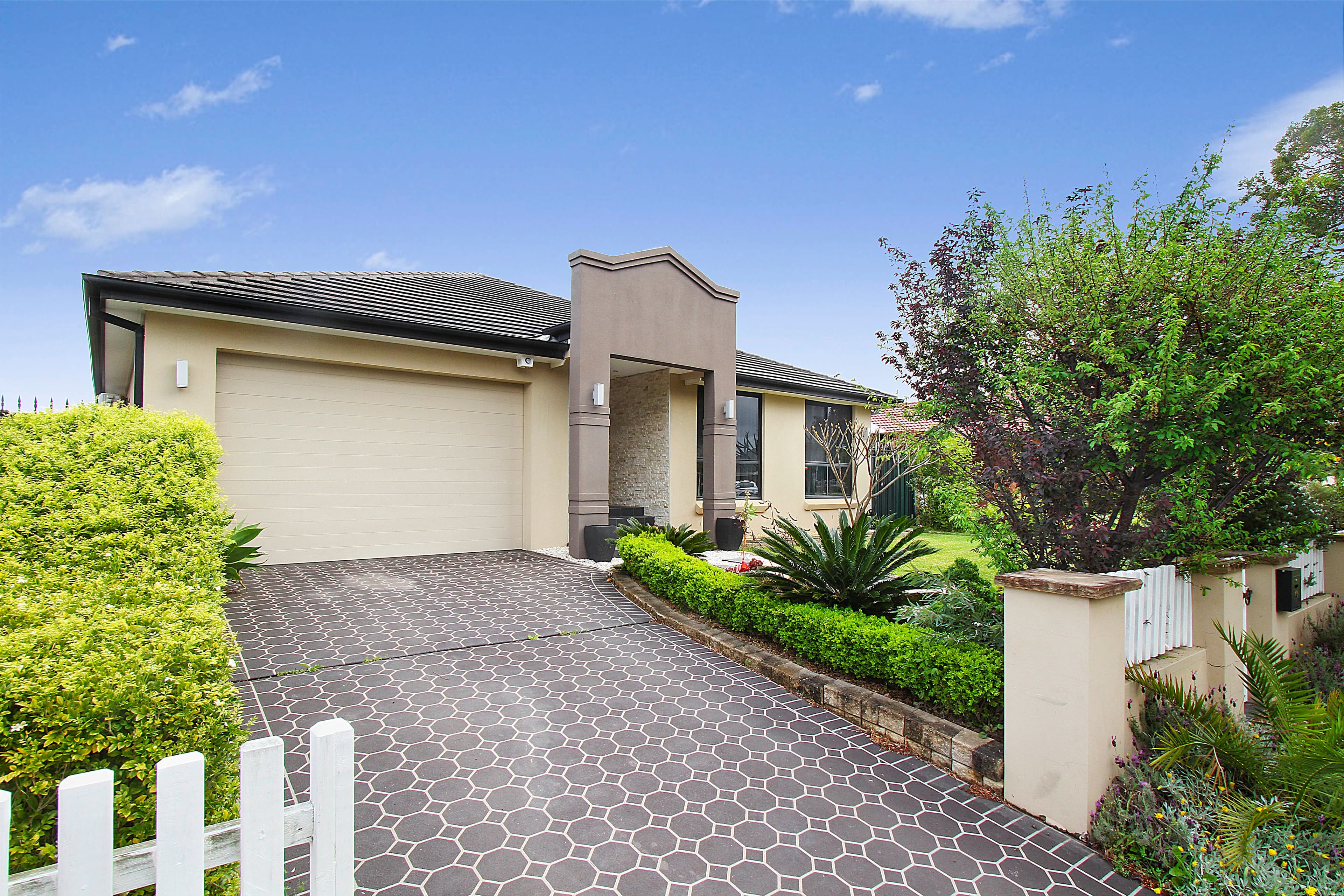 12 Lachlan Street, Bossley Park - Image 1